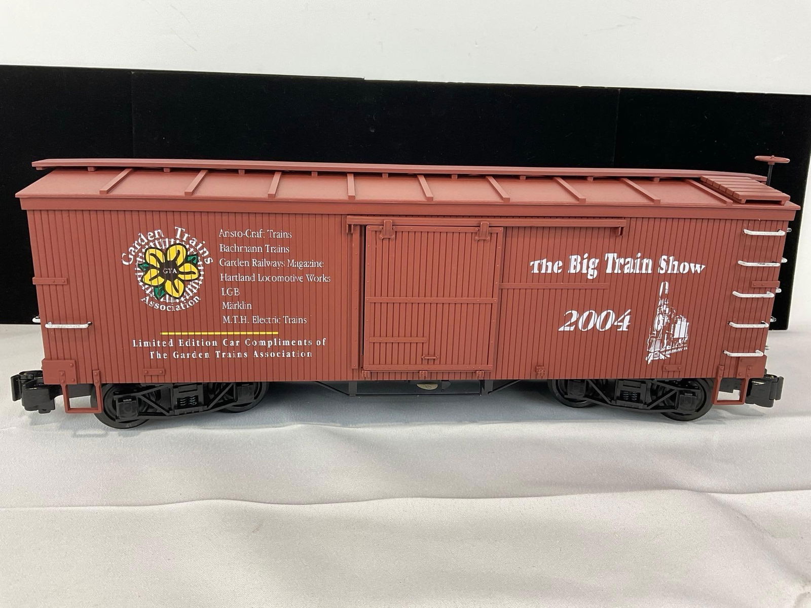 Aristo Craft Trains G Scale Model Train in box, 2004 The Big Train Show Box Car - 3