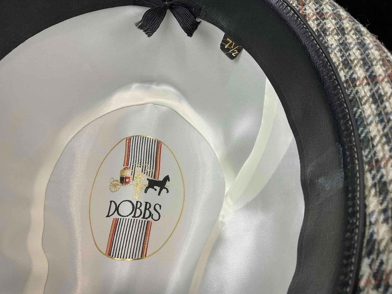 Plaid Dobbs Fedora Hat Size 7 1/2 & Sears Millinery, Corona made in Italy, Cloche Style Hat in box - 5