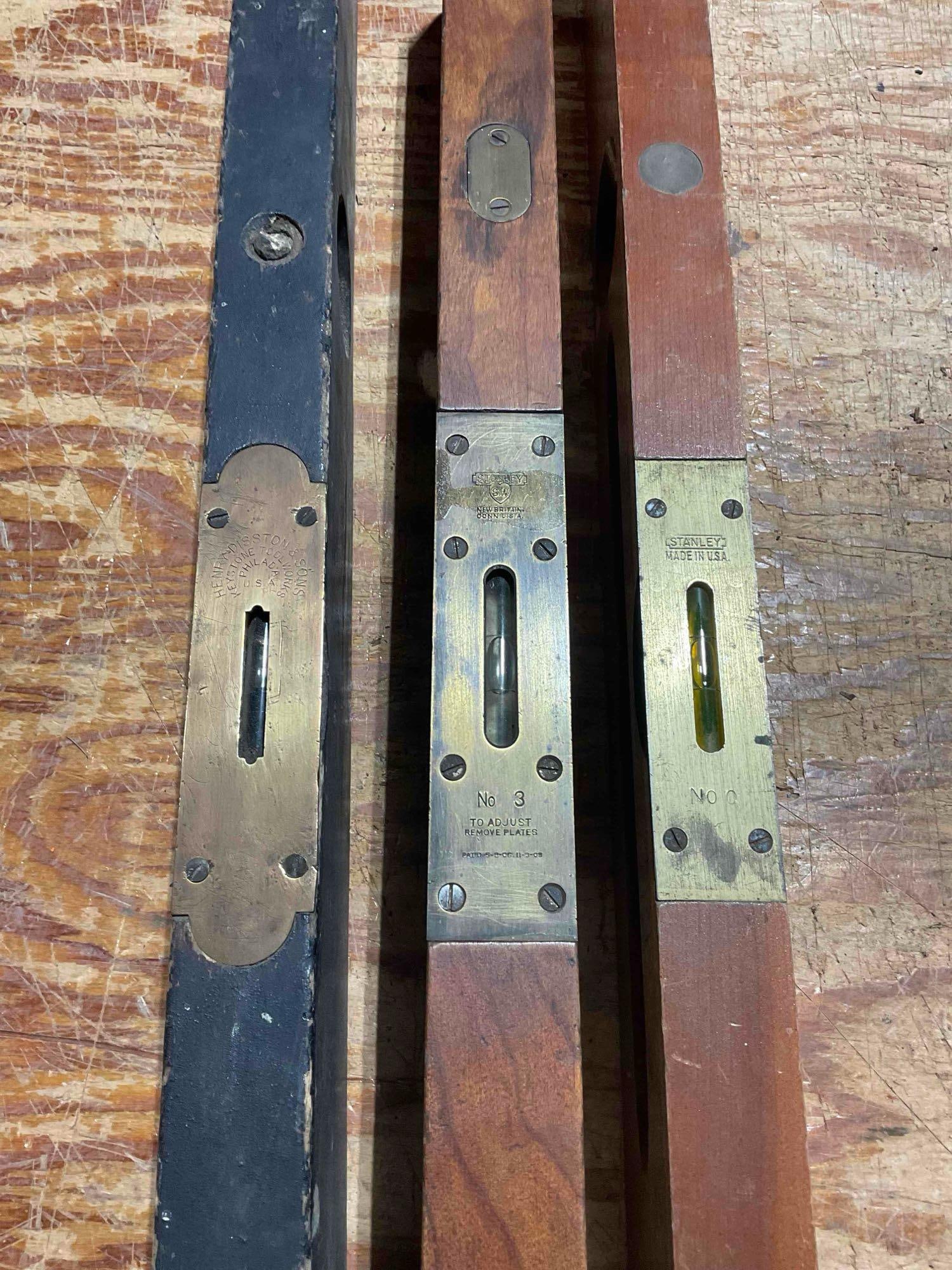 A collection of 3x Vintage Bubble Levels 2x Stanley Brand and 1x Keystone Tool Brand - 5