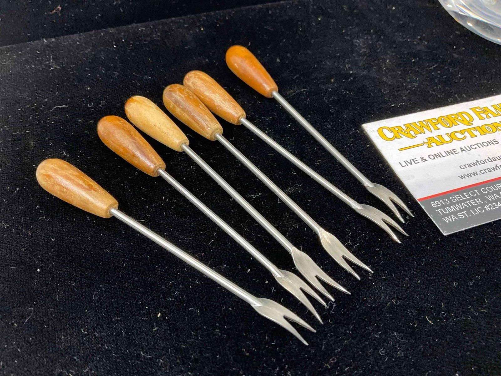 Vintage Elegant Steuben Snail Crystal Glass Bowl w/ 6 Cocktail Forks. Excellent Condition. - 2