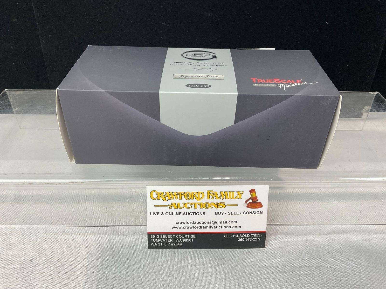 Eagle Gurney-Weslake kV12 #36 1967 Grand Prix of Belgium, #d 371/750 1/43 Scale Diecast Car Models: The plaque is signed. Appears to be in good shape. The piece measures approx 3h x 8w x 4d inches. See pics. E-5420 