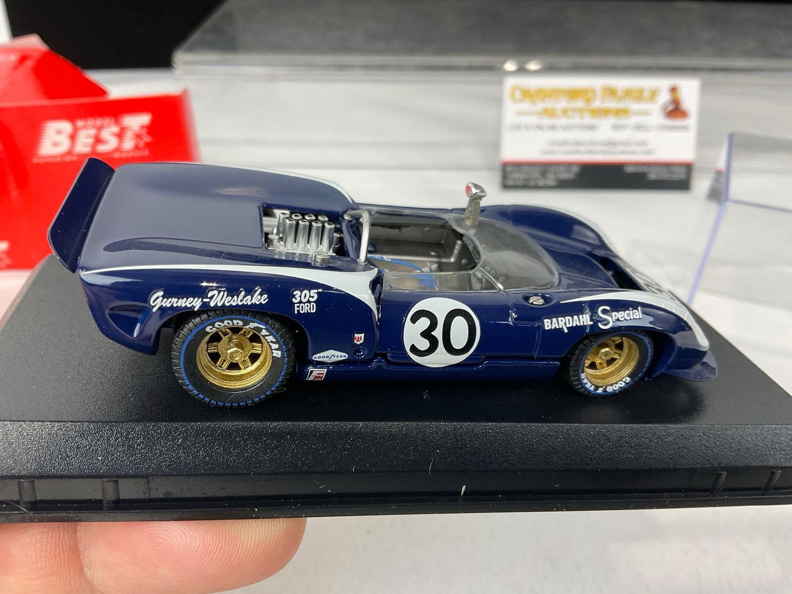 2 1/43 Scale Diecast Car Models, 1960 Ferrari 375 Parravano & 1966 Lola T-70 Spyder Bridgehampton - 8