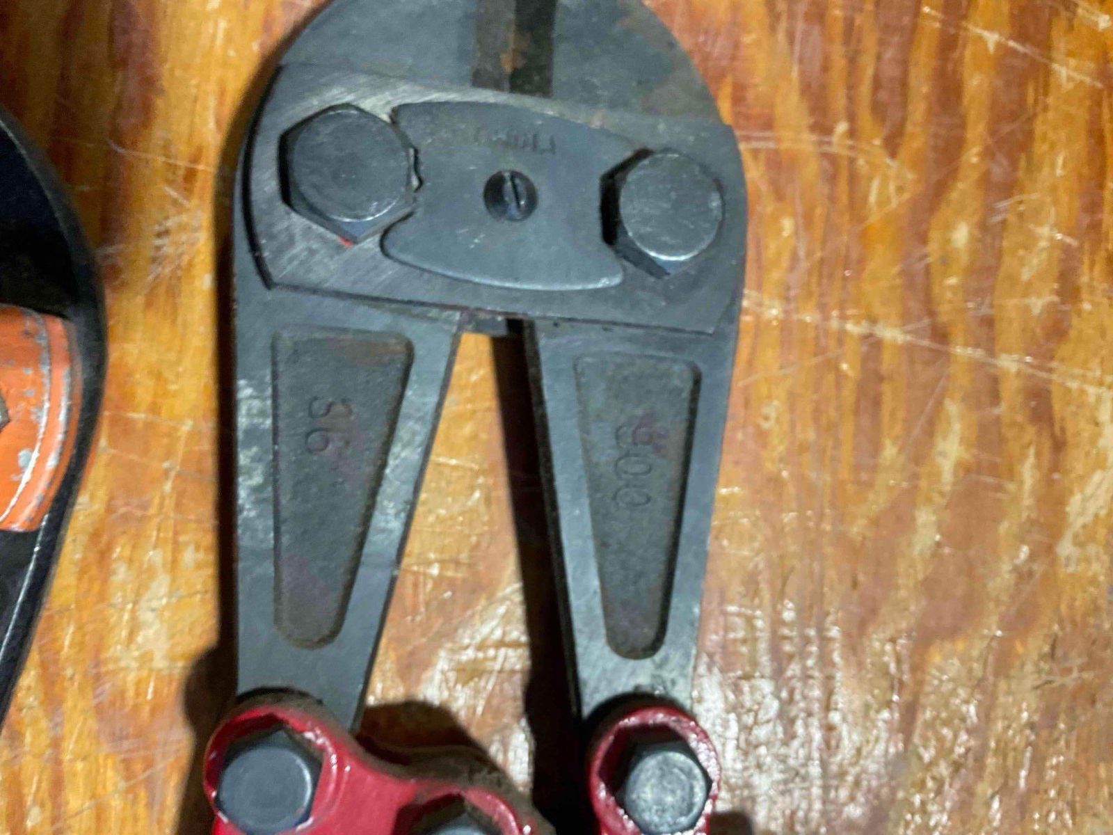 2x Pair of Bolt Cutters 1x Vintage HKP No.2 And 1x Modern Pittsburgh Brand 36" - 5
