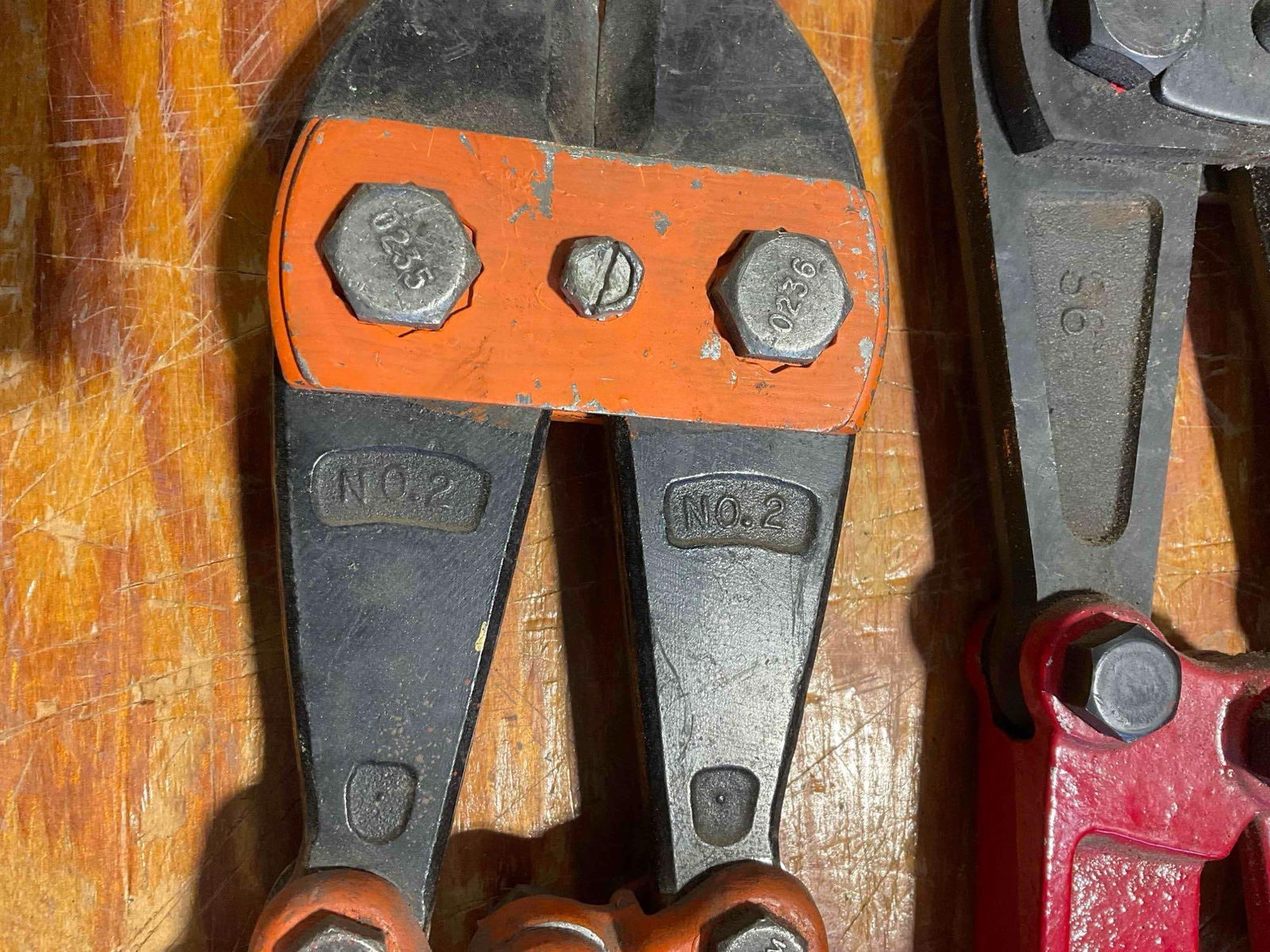 2x Pair of Bolt Cutters 1x Vintage HKP No.2 And 1x Modern Pittsburgh Brand 36" - 6