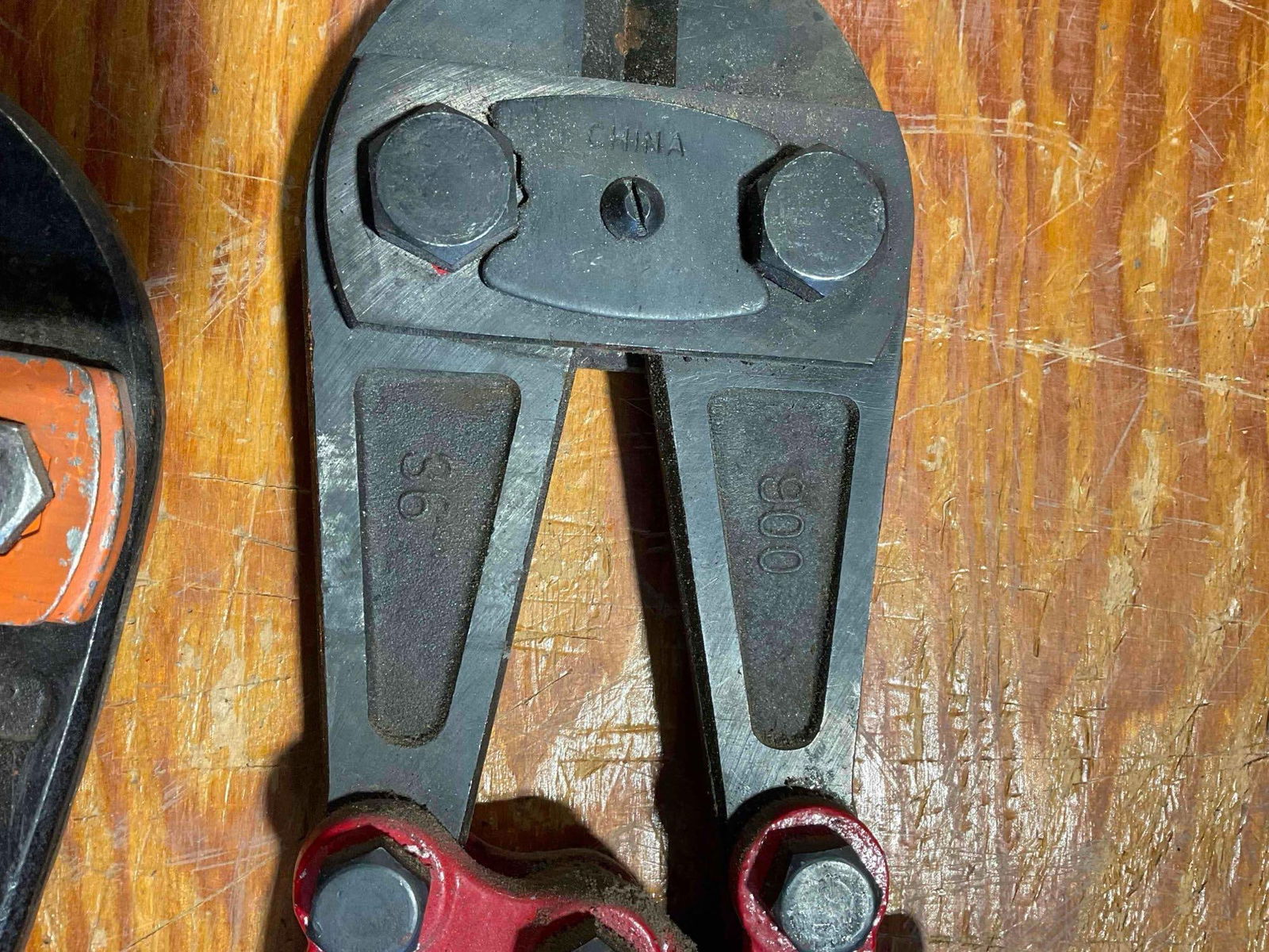 2x Pair of Bolt Cutters 1x Vintage HKP No.2 And 1x Modern Pittsburgh Brand 36" - 7