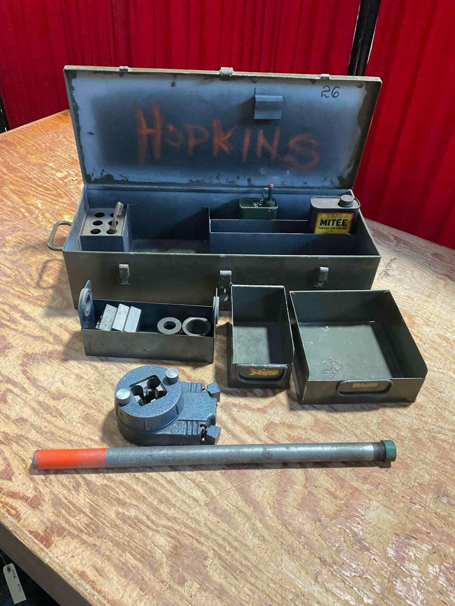 Vintage Pipe Threader PT8 Die with Quick Swap Release And Military Surplus Storage Case: Approximately 24" x 11" x 7" in carrying case. Items are in fair condition and are well oiled. V-5360 