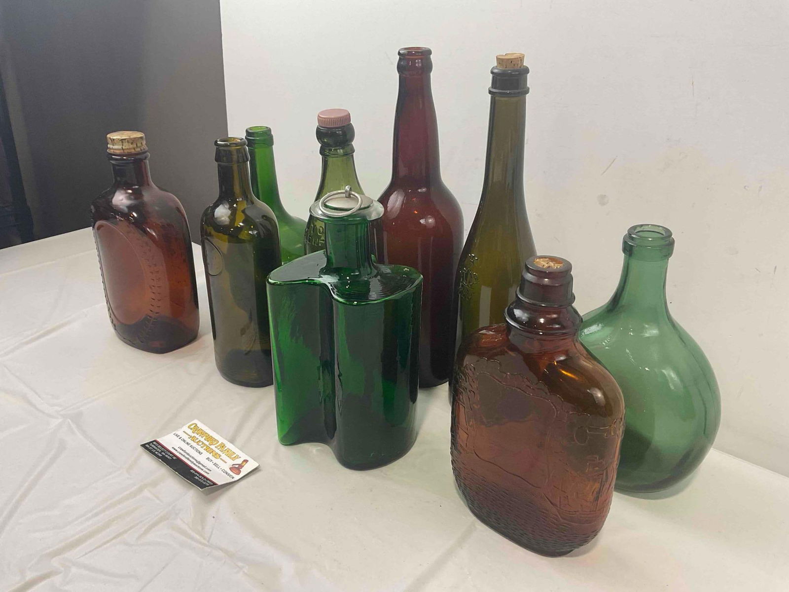 9 pcs Vintage Glass Bottle Collection, incl. Fletcher & Holt, St. Peter's Brewery. Excellent Cond. - 3
