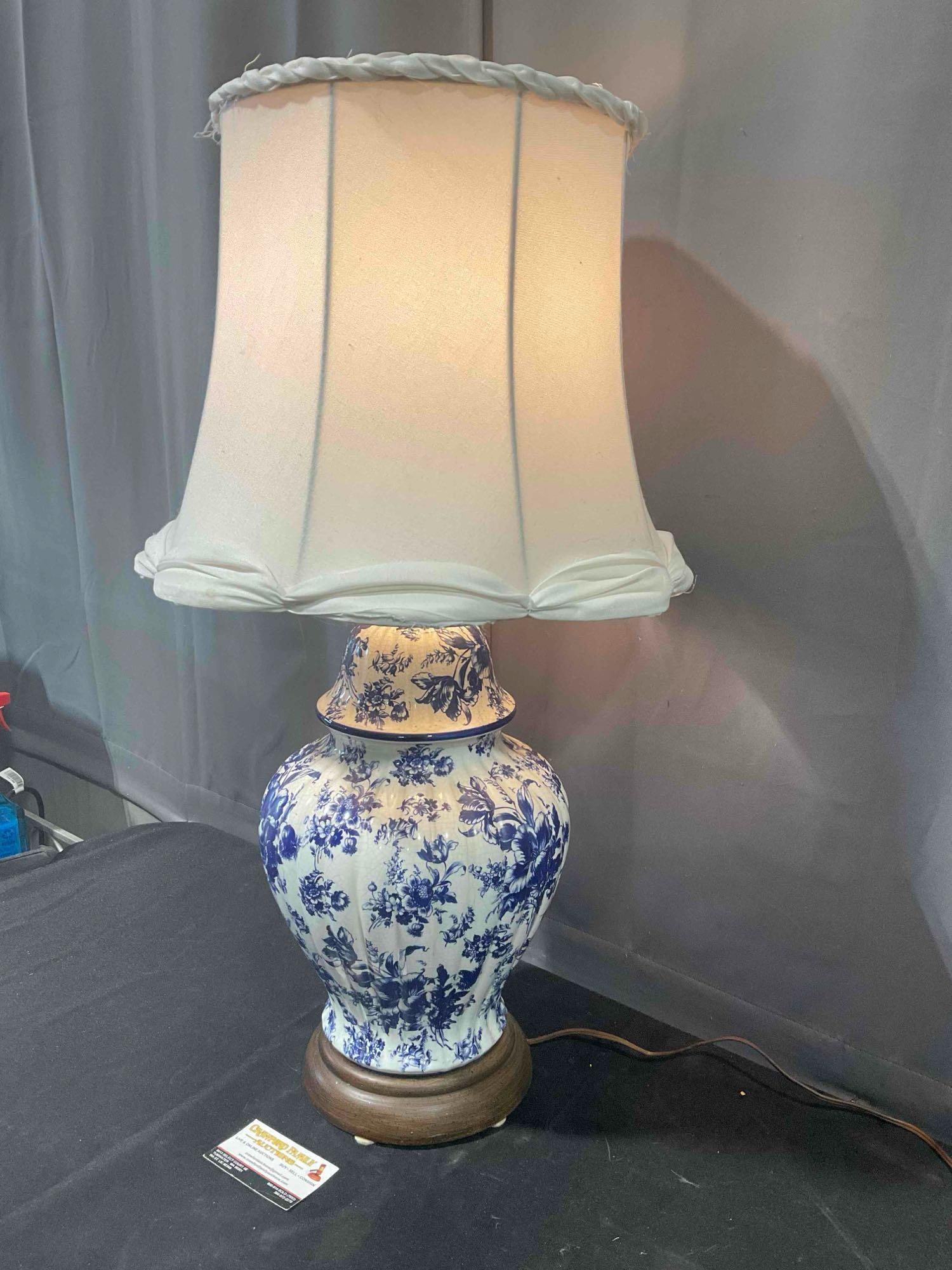 Vintage Blue & White Ceramic Urn Lamp w/ Cream Cloth Shade. Tested, Works. Excellent Cond. - 2