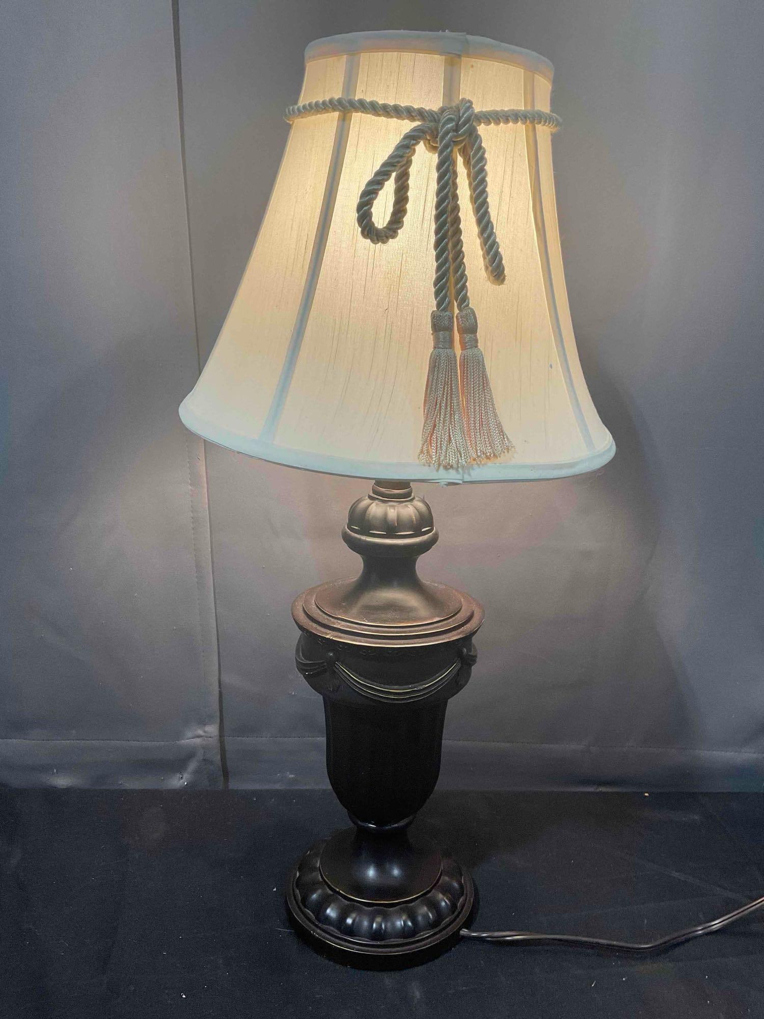 Modern Composite Urn Table Lamp w/ Cream Cloth Shade. Tested, Works. Excellent Condition.: Modern Composite Urn Table Lamp w/ Cream Cloth Shade. Tested, Works. Excellent Condition. Measures 11" x 11" x 25" DM-5520 