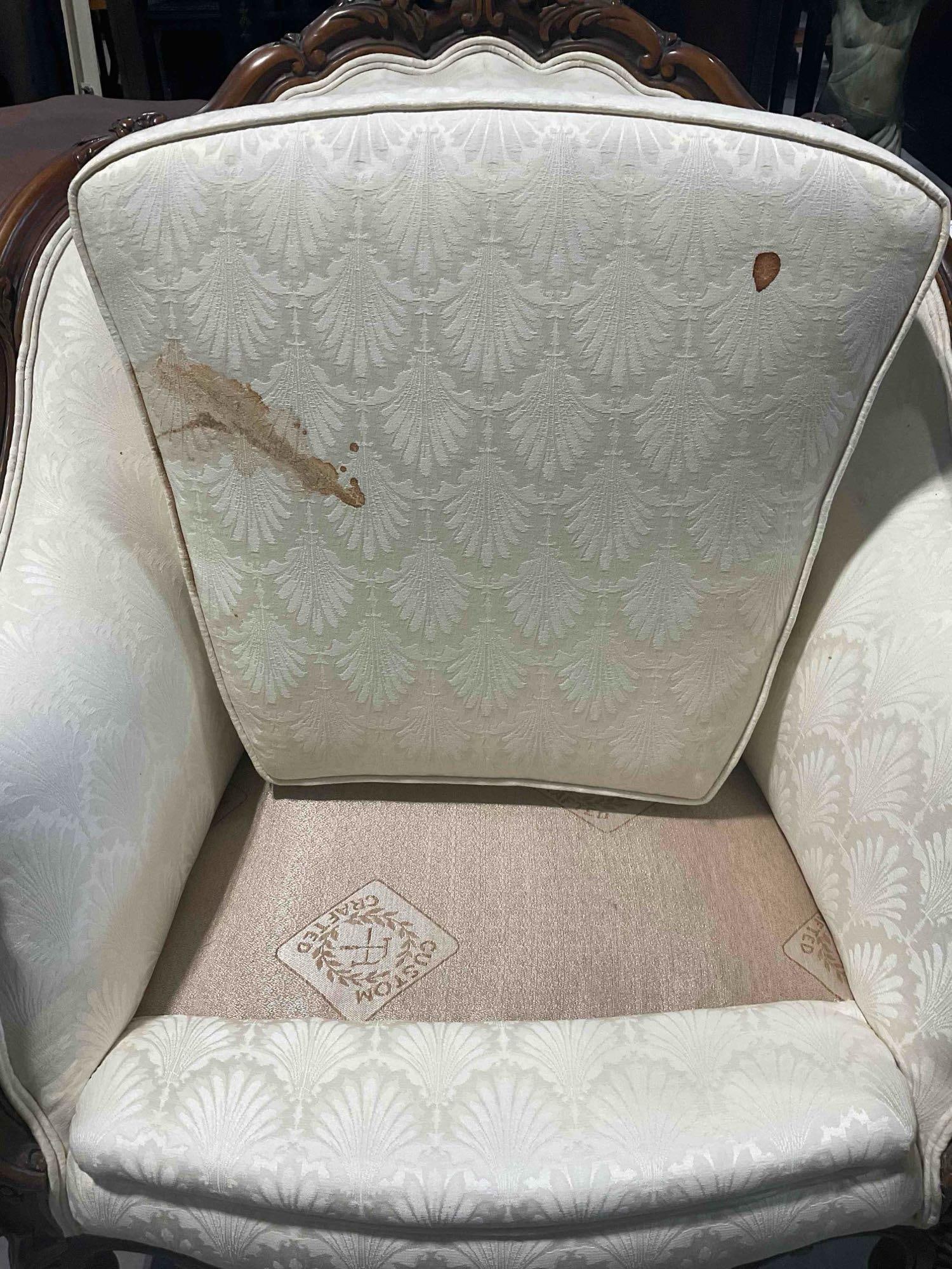 Antique Louis XV Bergere Style Armchair w/ Beautiful Ivory Scalloped Fabric. Excellent Condition. - 4