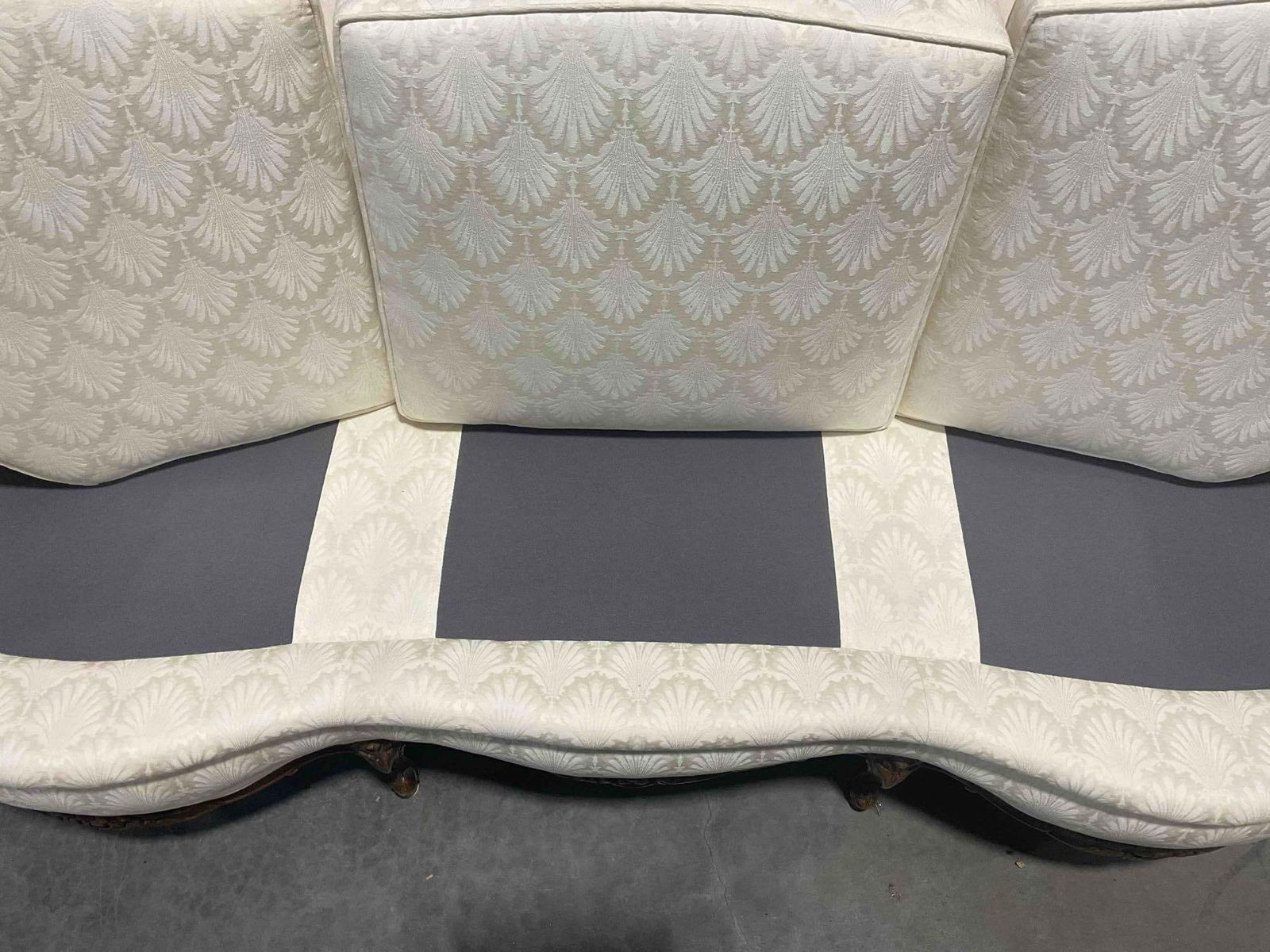 Vintage/ Antique Louis XV Style 3-Seat Couch w/ Beautiful Ivory Scalloped Fabric. Excellent Cond. - 6