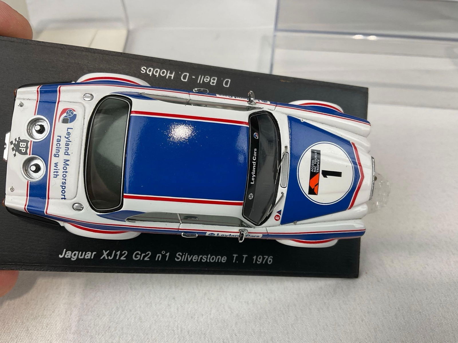 2 Spark 1/43 Scale Diecast Car Models 76 Jaguar XJ12 & 91 Porsche 962C LM24H, Derek Bell - 4