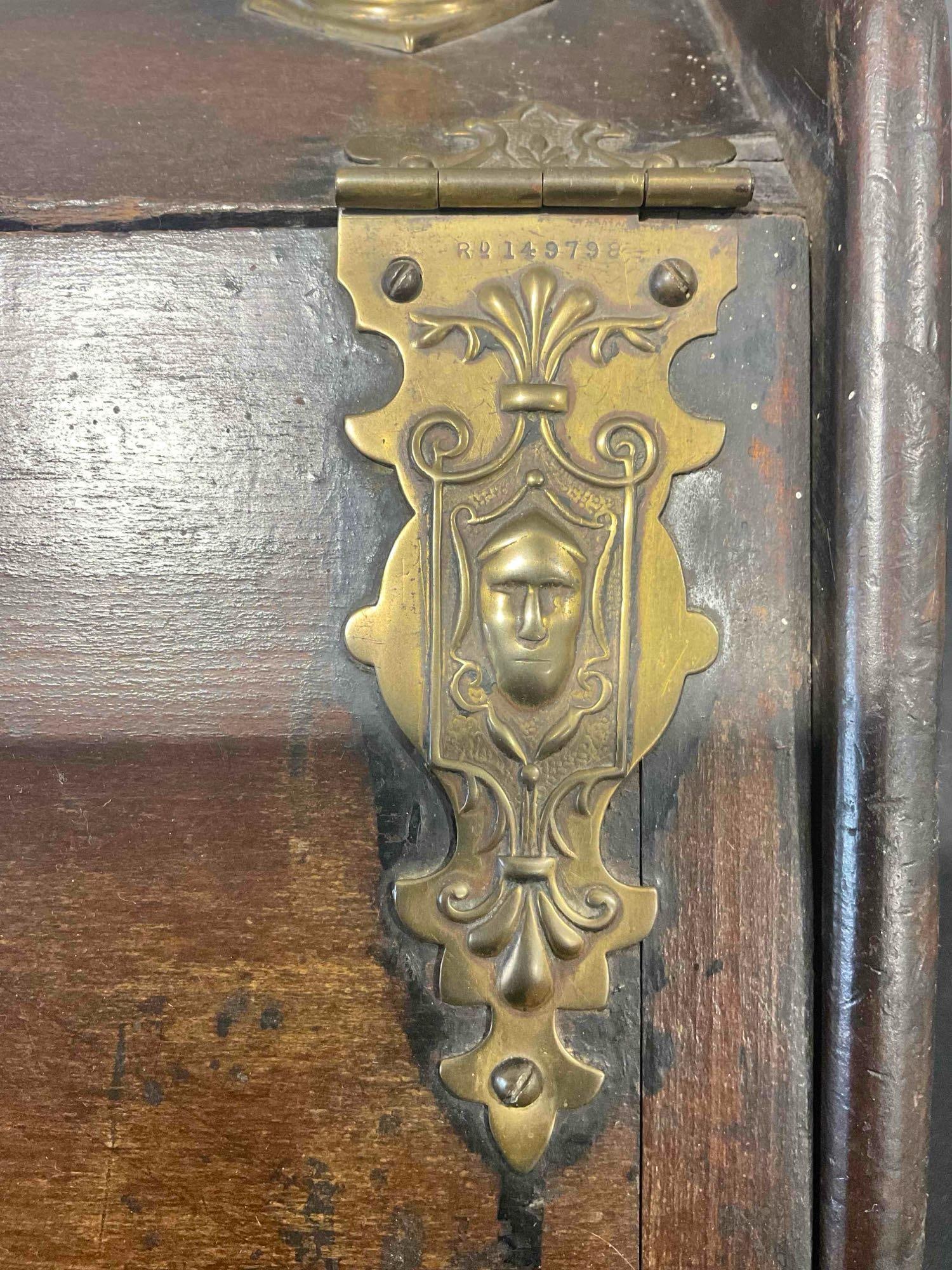 Antique Victorian Mahogany? Wood & Brass Coal Scuttle w/ Ornate Details. Good Condition. - 4