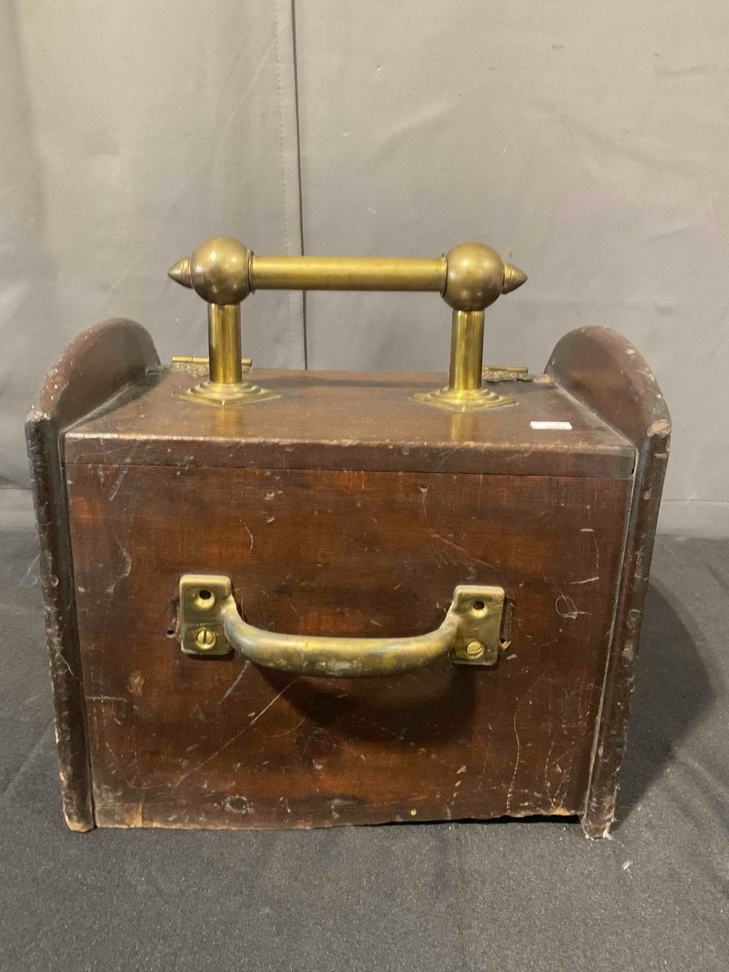 Antique Victorian Mahogany? Wood & Brass Coal Scuttle w/ Ornate Details. Good Condition. - 8