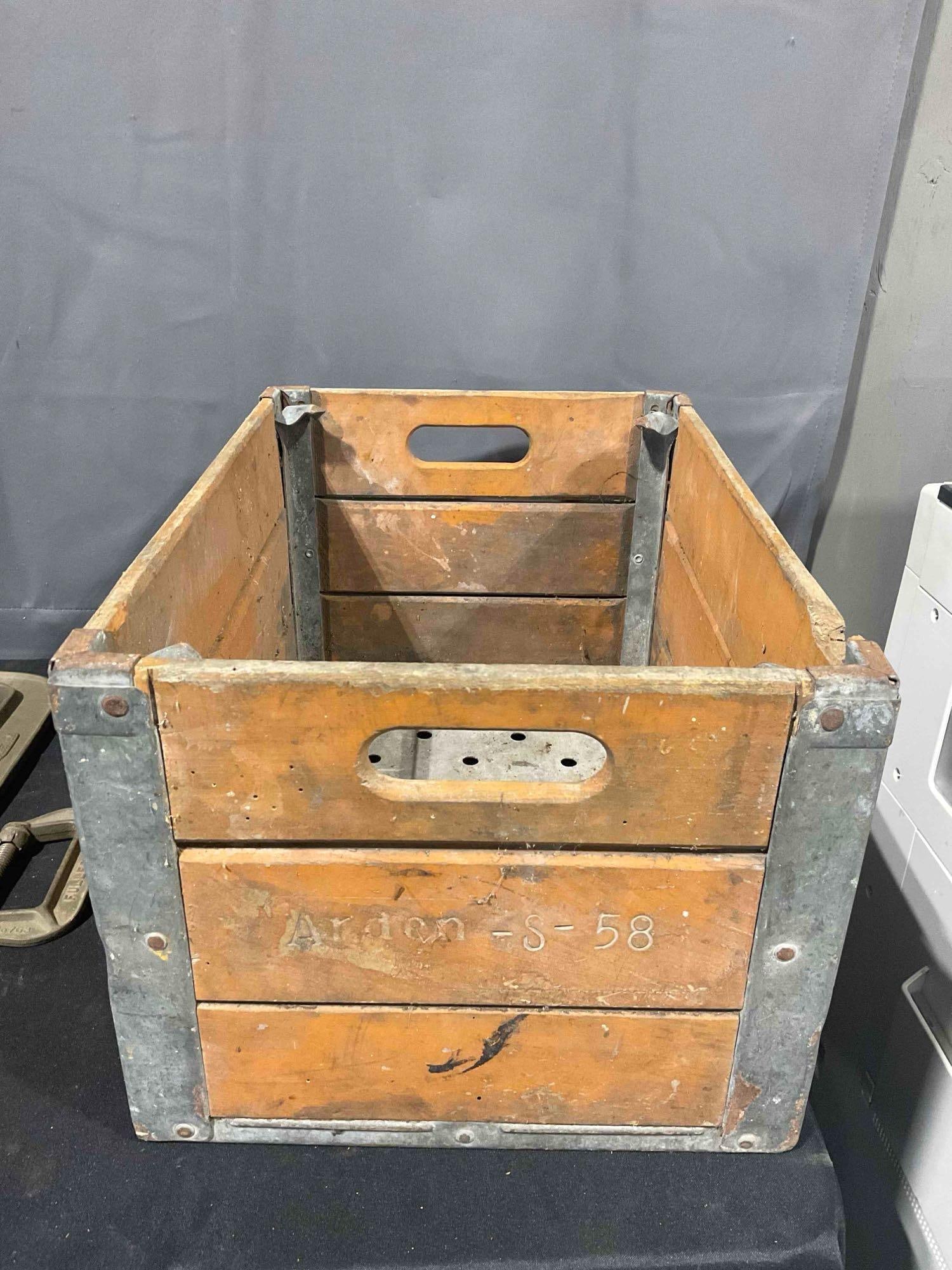 7 pcs Vintage Tools incl. Clamps & Pulley in Vintage Arden Wooden Box. Very Good Condition. - 3