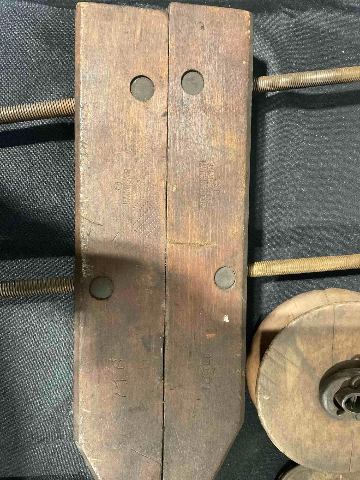 7 pcs Vintage Tools incl. Clamps & Pulley in Vintage Arden Wooden Box. Very Good Condition. - 9