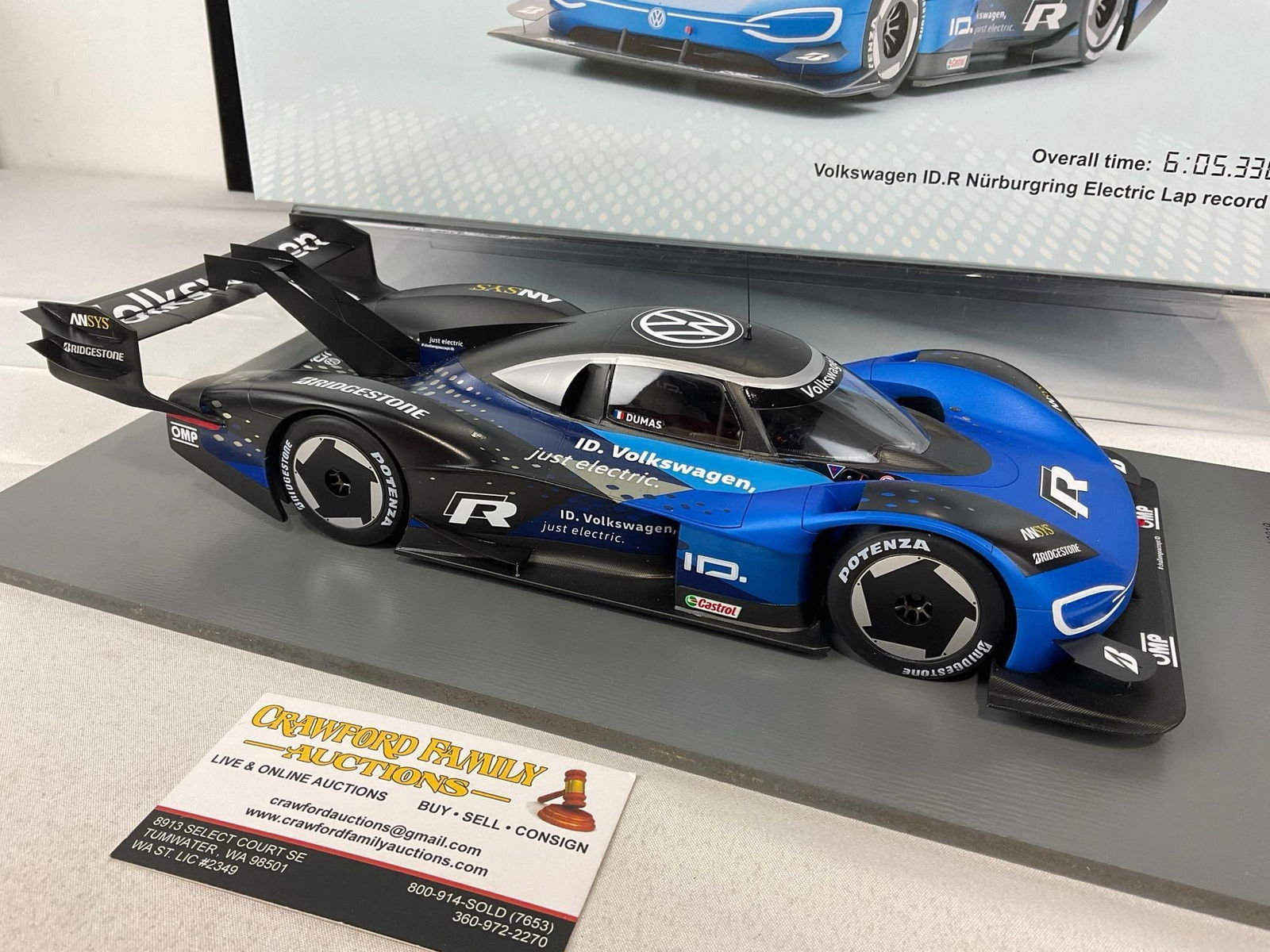 Spark 1:18 Scale Model Diecast Car, Volkswagen IDR Nurburgring Electric Lap Record 2019 - 2