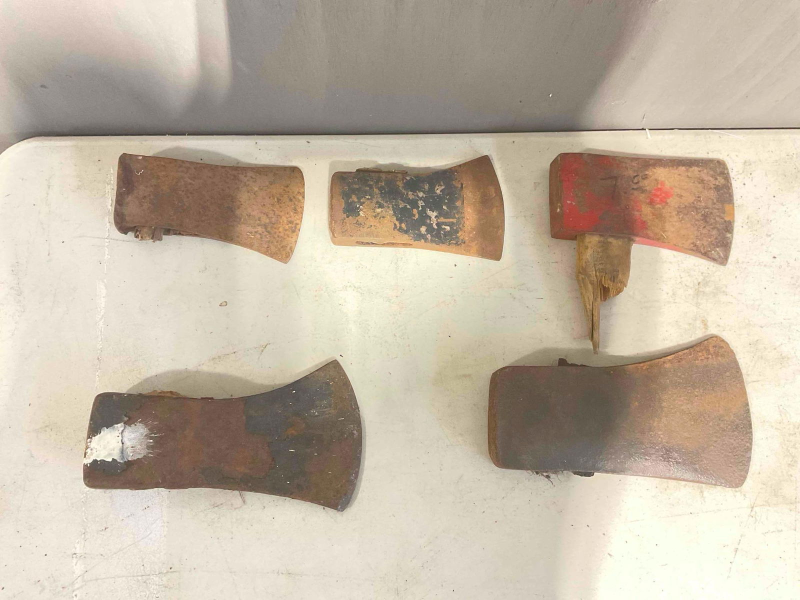 5 pcs Vintage Steel Wood Cutting Axe Hatchet Blades. Good Condition. See pics. (1 of 12)