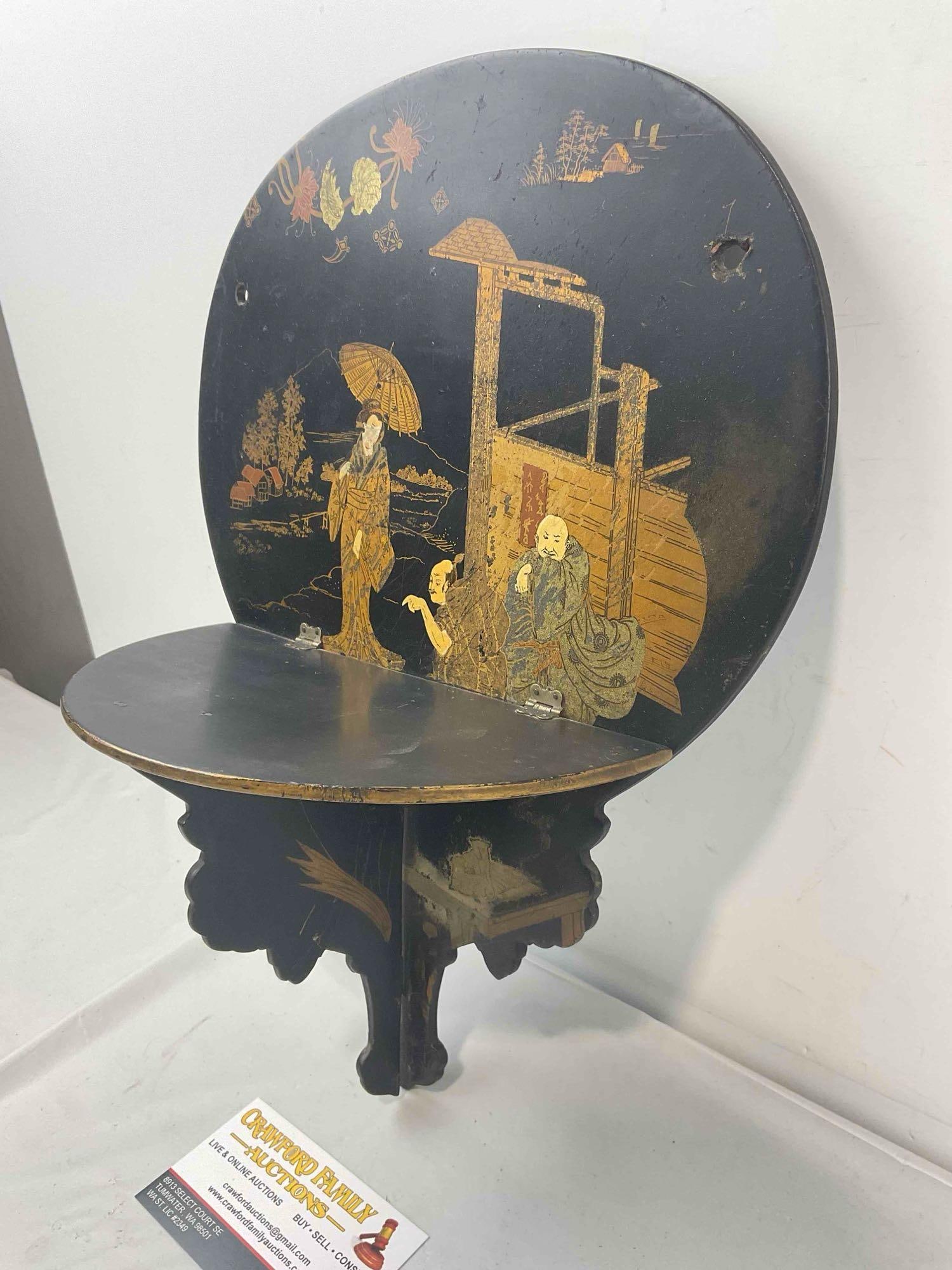 Antique Asian Chinoserie Lacquered Wood Folding Shell Wall Bracket. Very Good Condition. - 2