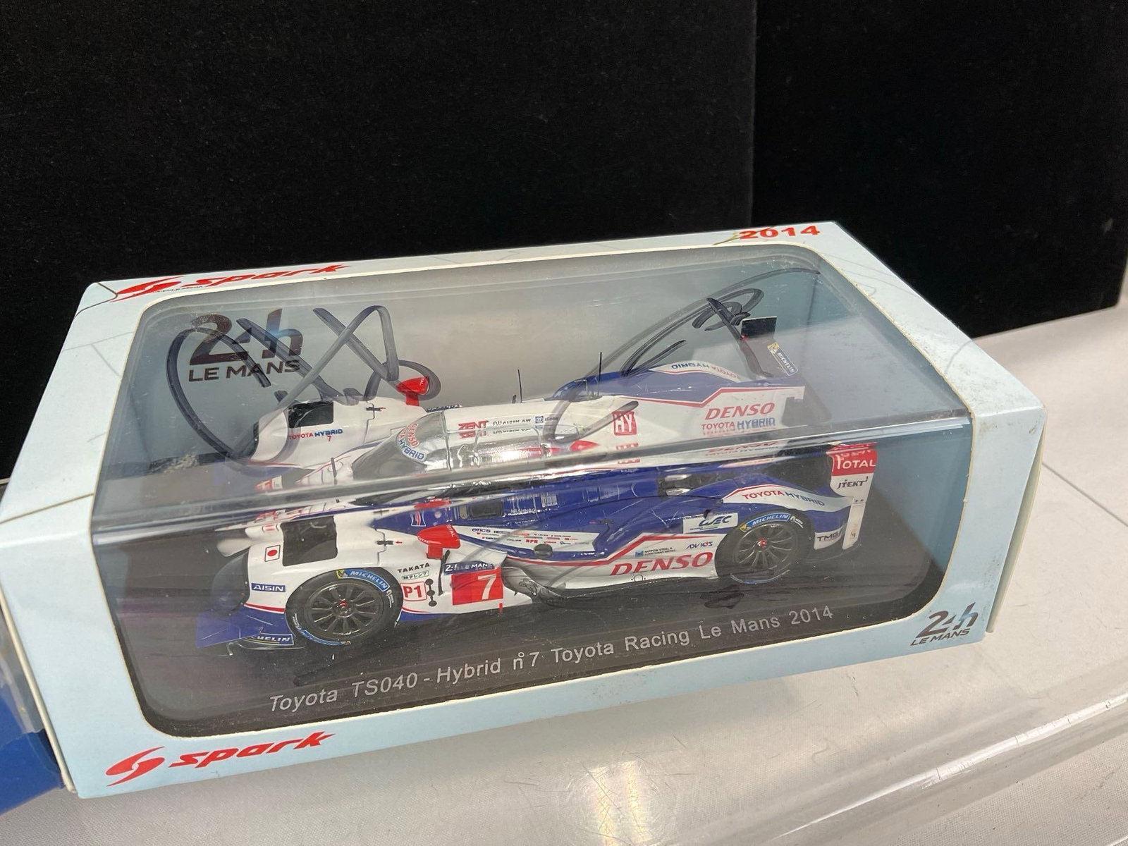 2 Spark 1/43 Diecast Car Models, 2008 Peugeot HD1 & 2014 Toyota TS040 Hybrid, Signed by 4 Drivers - 2