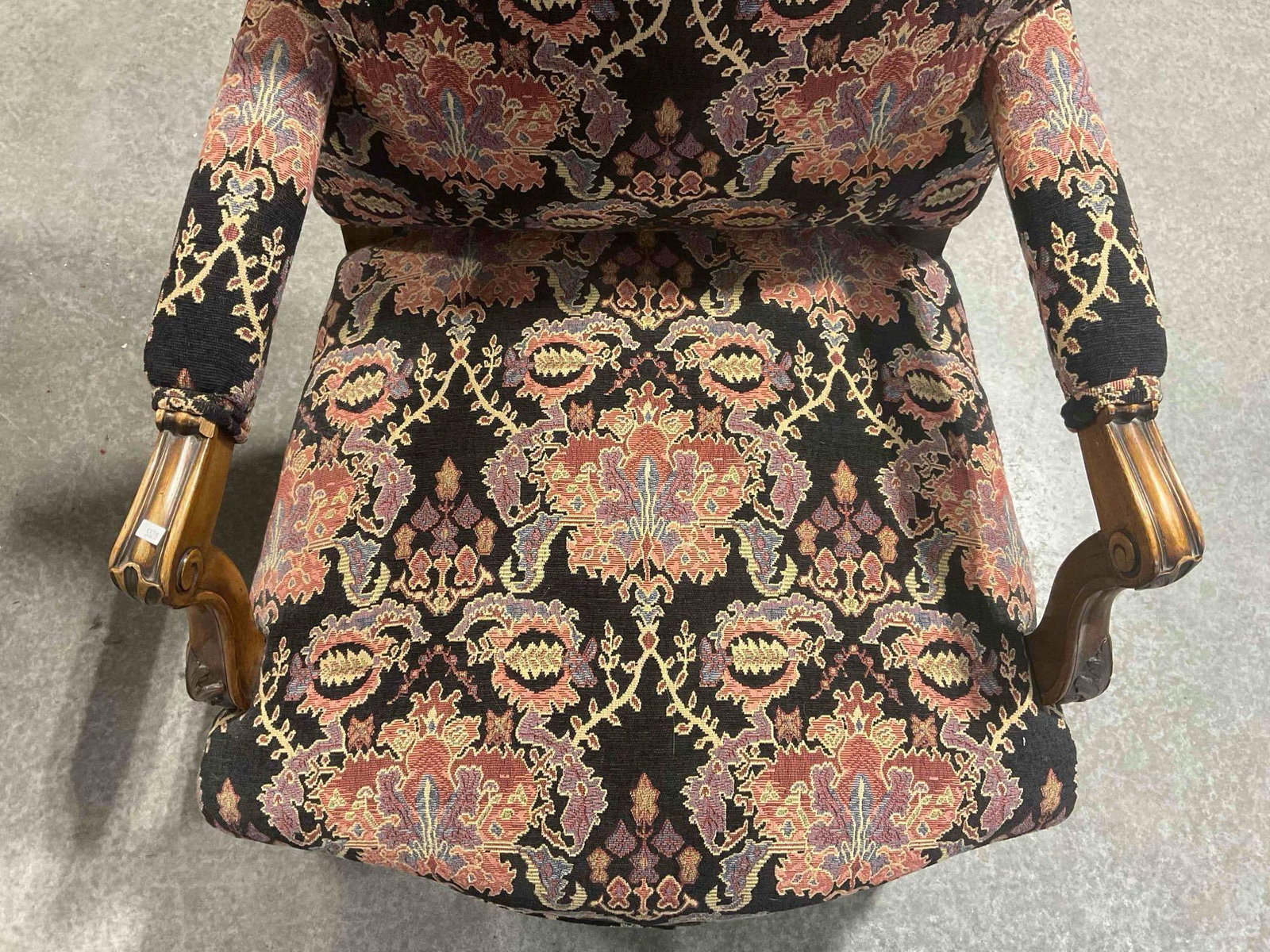 Vintage Armchair w/ Dramatic Black & Pink Tapestry Upholstery. Excellent Condition. See pics. - 4