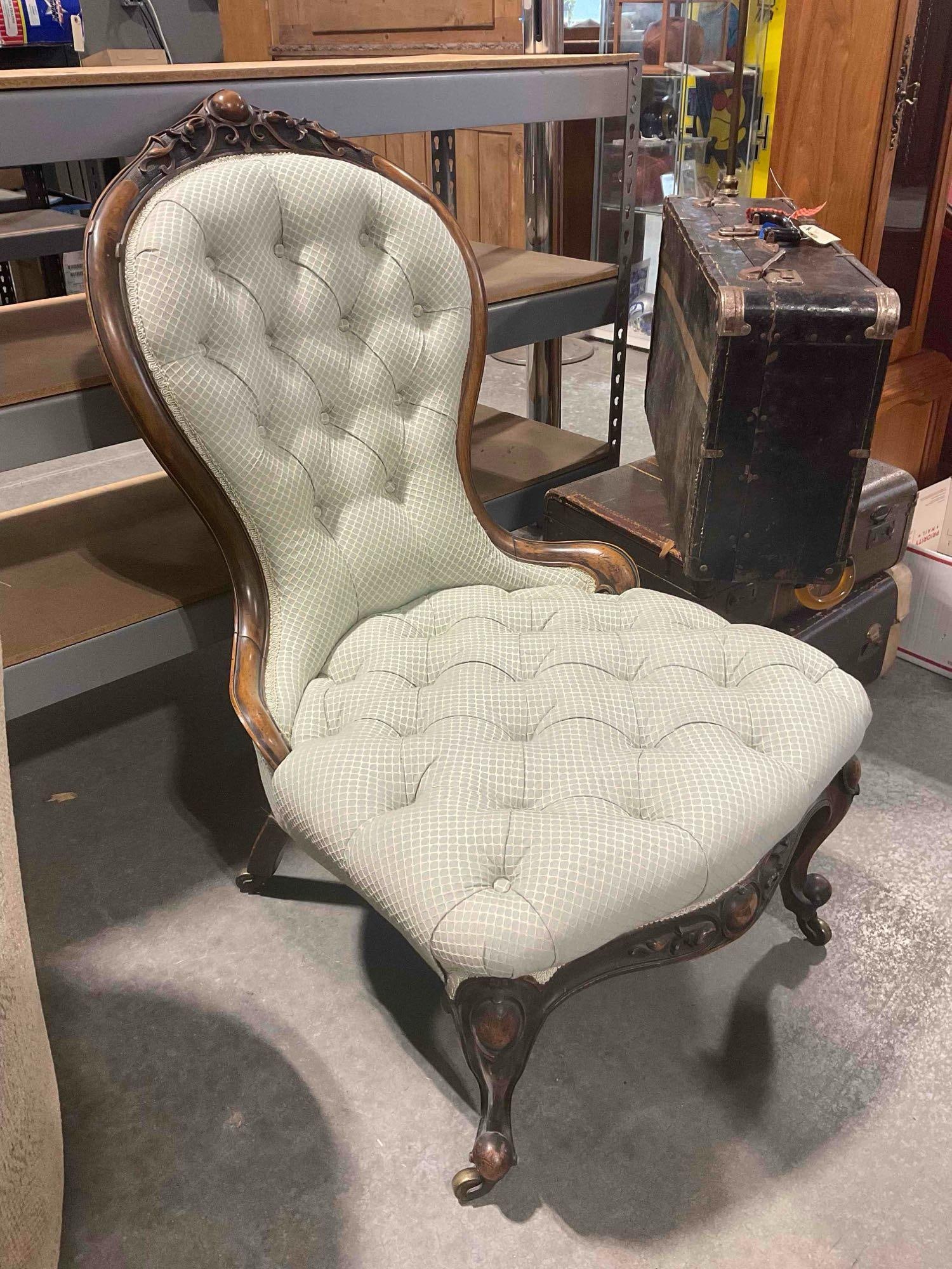 Beautiful Antique Victorian Mahogany Parlor Chair w/ Mint Green Upholstery. Excellent Condition. - 2