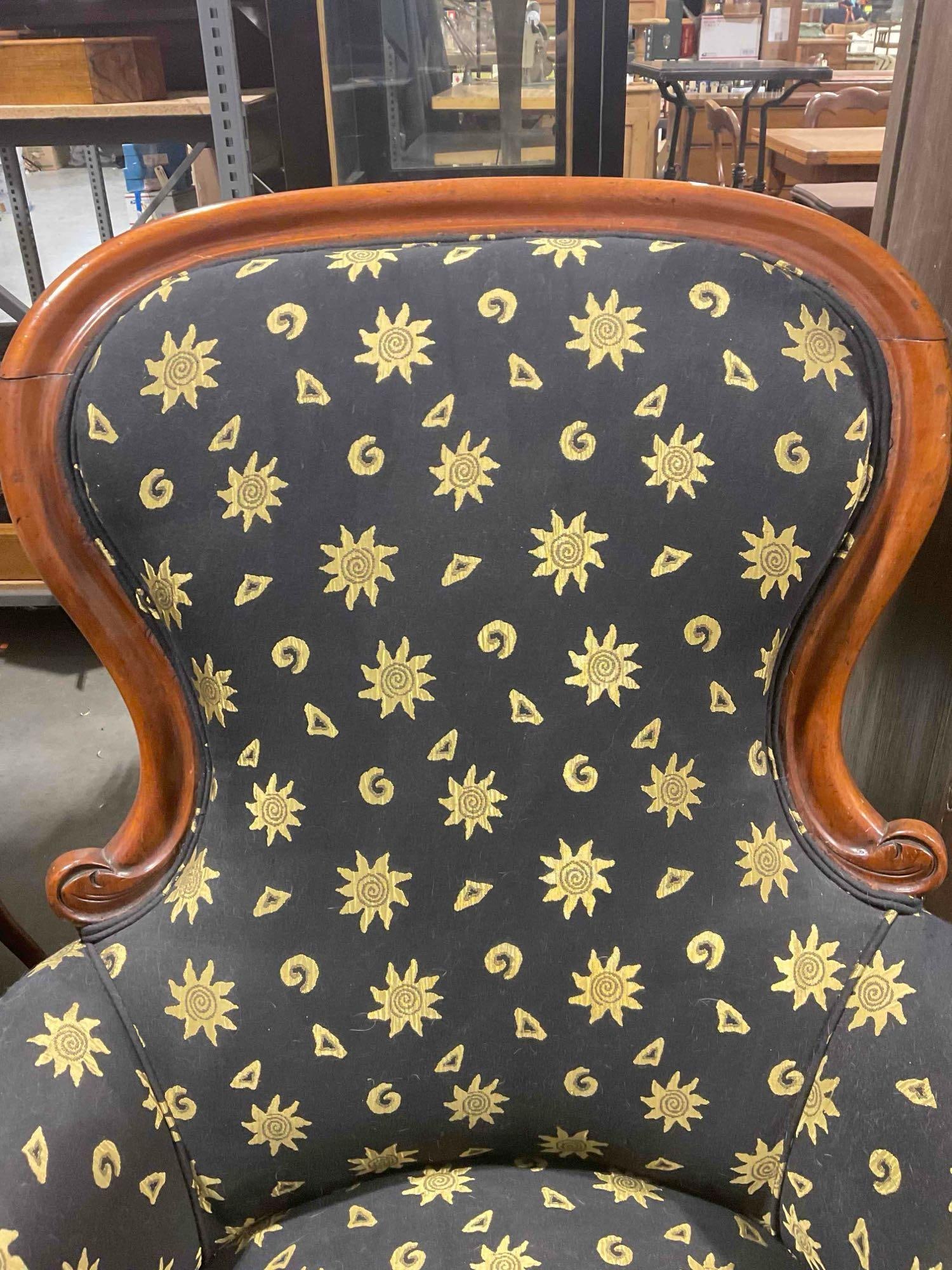 Antique Mahogany Arm Chair w/ Vintage Black & Gold Upholstery. Excellent Condition. See pics. - 4