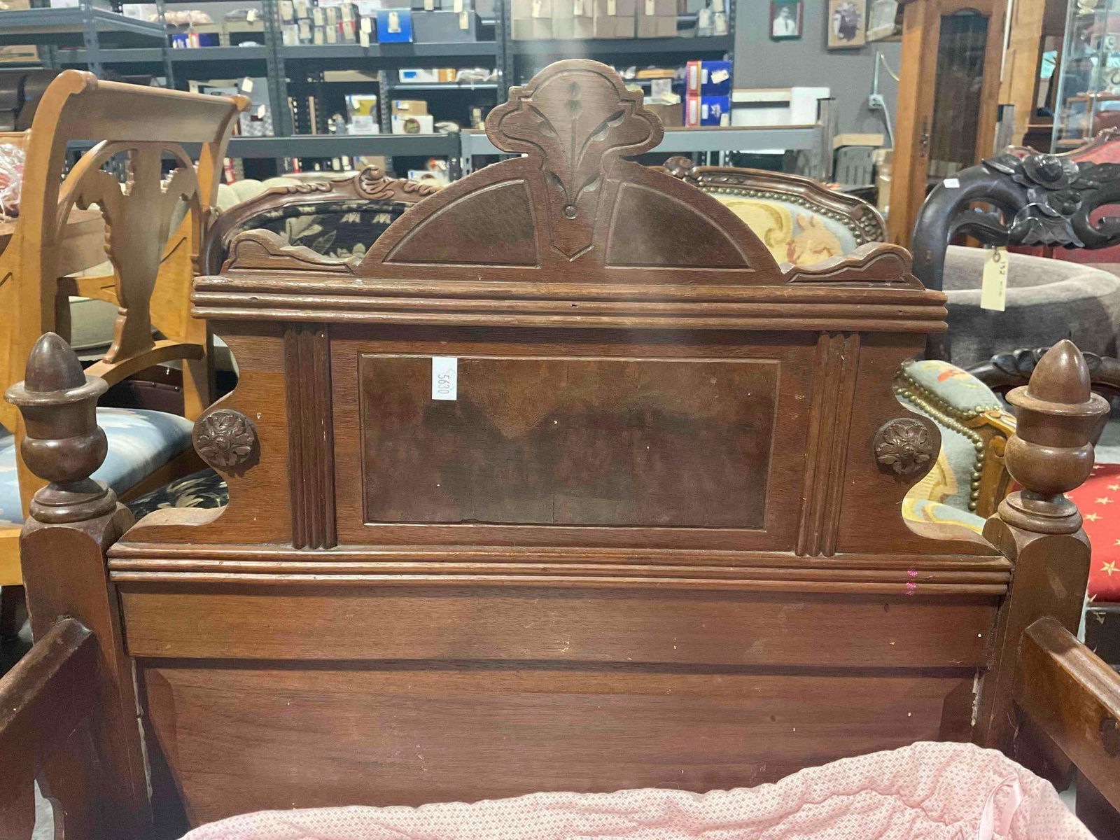 Antique Victorian Walnut? Wooden Rocking Crib/Cradle/Infant Bed. Very Good Condition. See pics. - 4