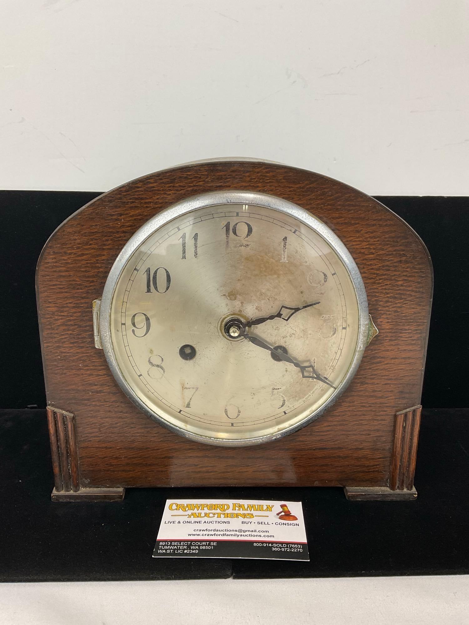 Early 20th Century Oak Wood Mantel Clock, Time Strike, Rounded Top, 10h x 10w x 6d inches (1 of 5)