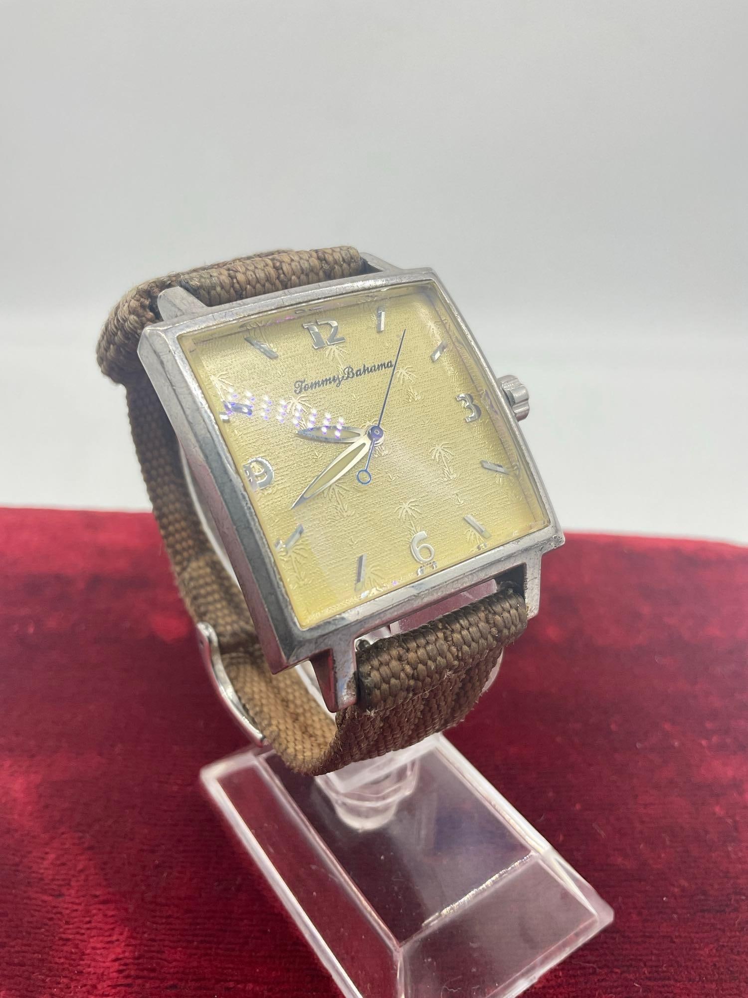 Vintage Tommy Bahama Swiss Men's wrist watch with .925 Sterling back TB 1013 - 3