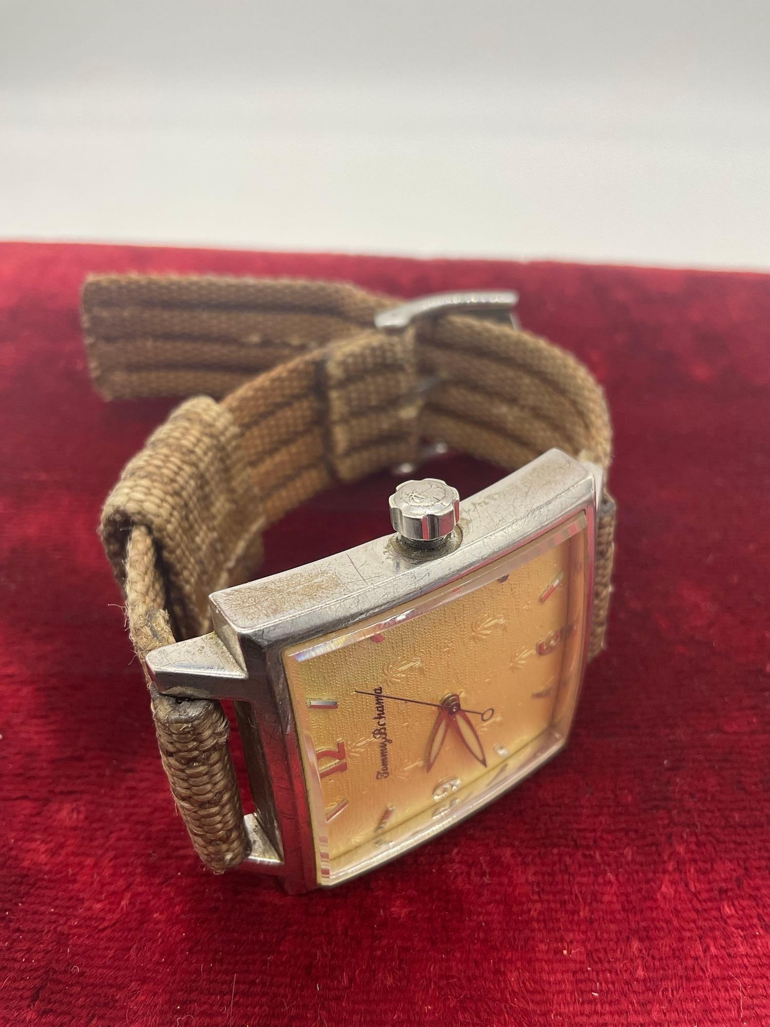 Vintage Tommy Bahama Swiss Men's wrist watch with .925 Sterling back TB 1013 - 4