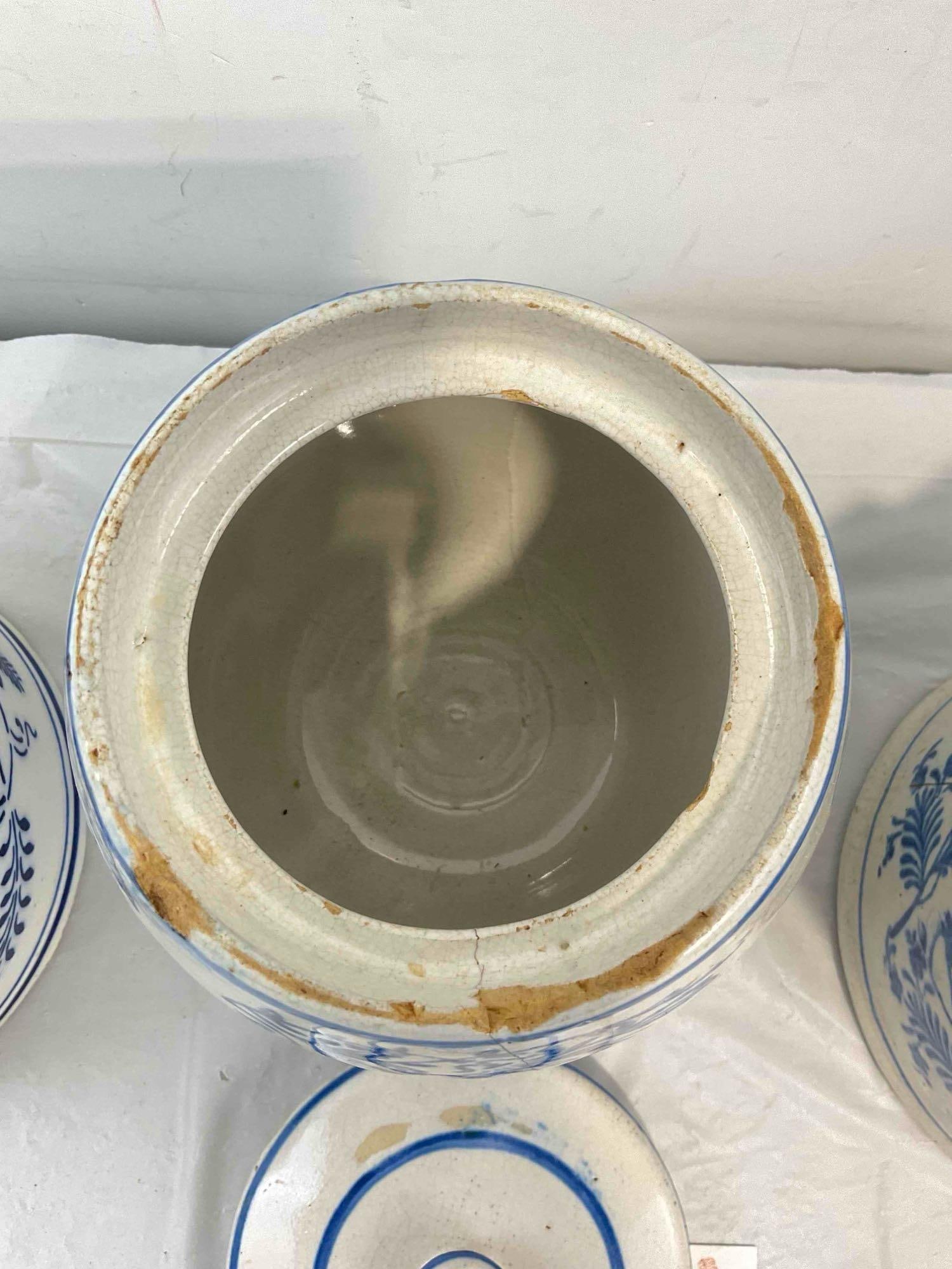 3 pcs Blue & White Ceramic Kitchenware, incl. 2x Salt Cellars & 1x Lidded Jar. Very Good Cond. - 11