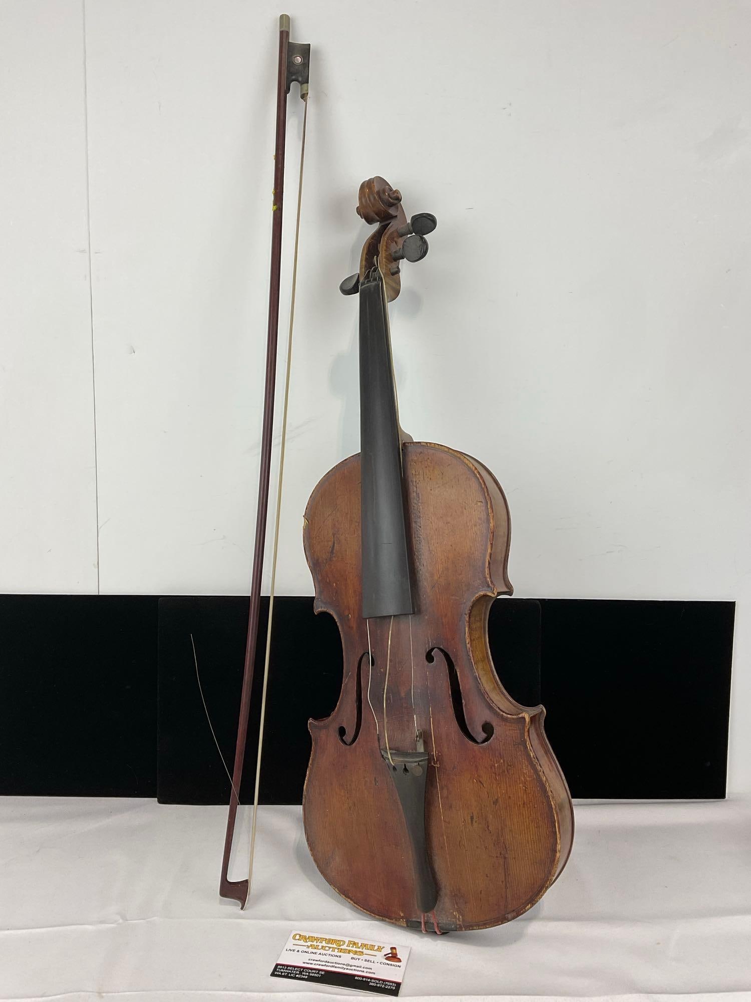 Antique Violin & Bow, missing one tuning peg, needs new strings, some missing finish (1 of 7)