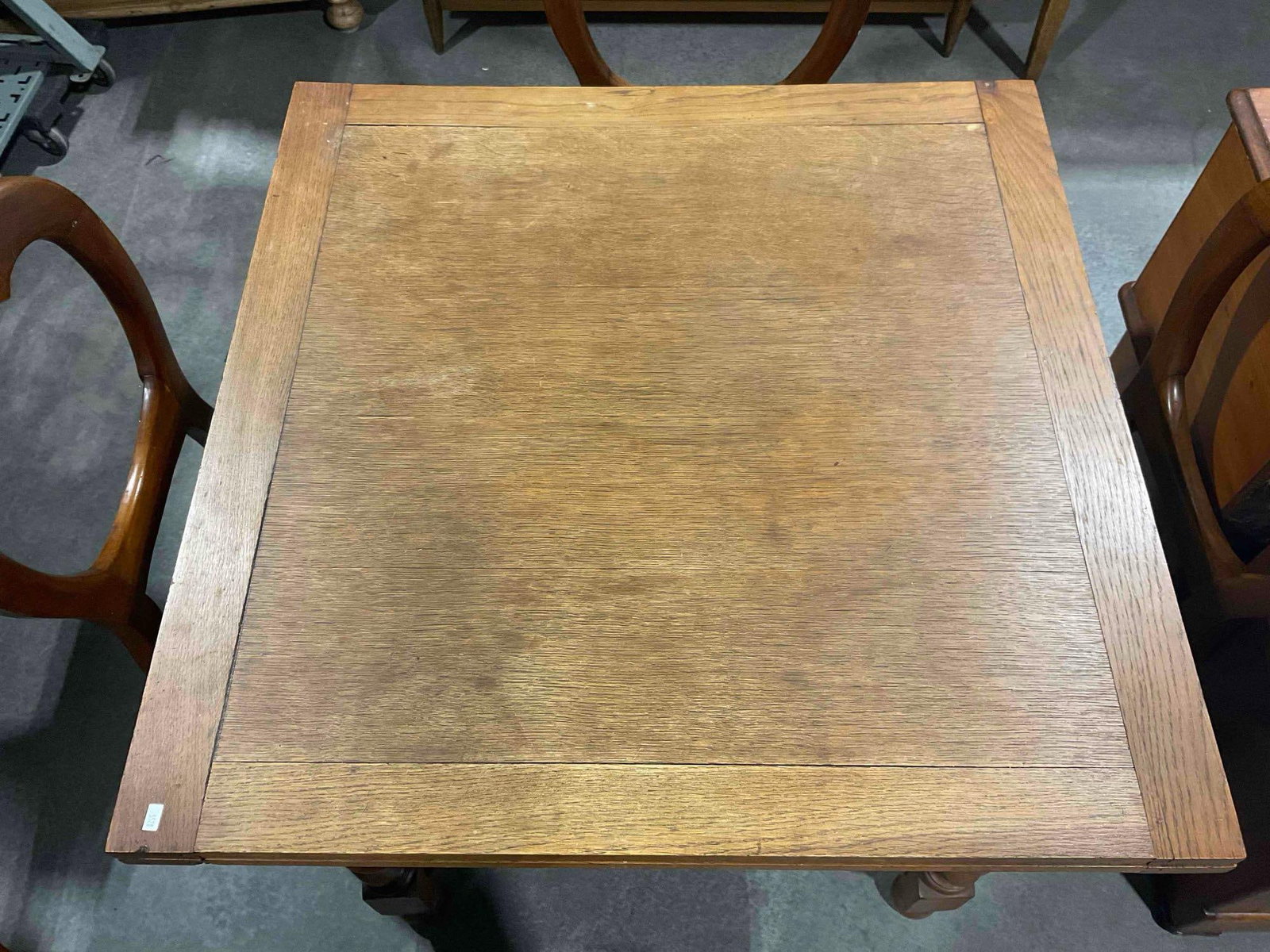 Antique Oak Drop Leaf Kitchen Table & 4 pcs Antique Mahogany Chairs. Excellent Condition. - 2