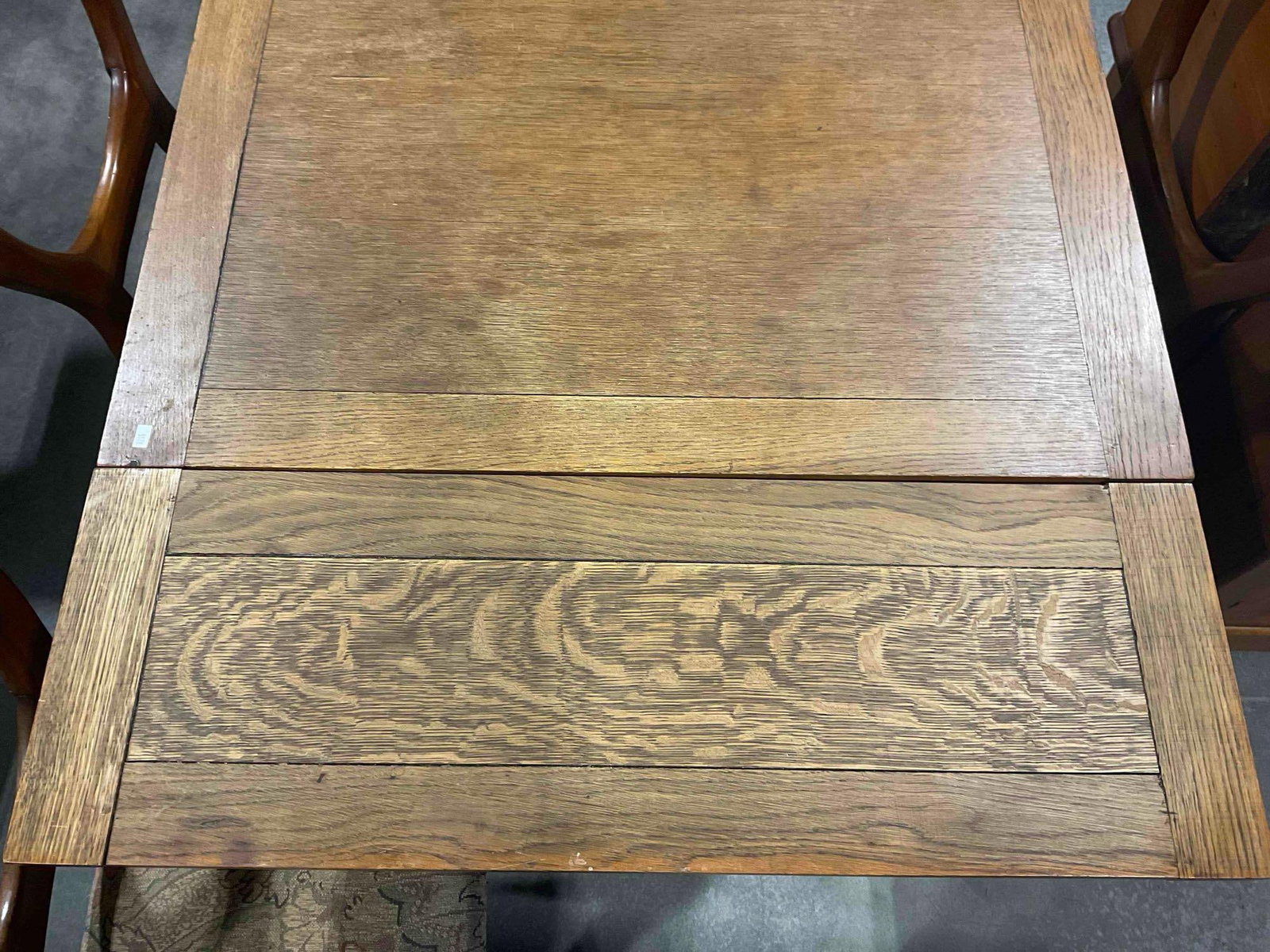 Antique Oak Drop Leaf Kitchen Table & 4 pcs Antique Mahogany Chairs. Excellent Condition. - 3