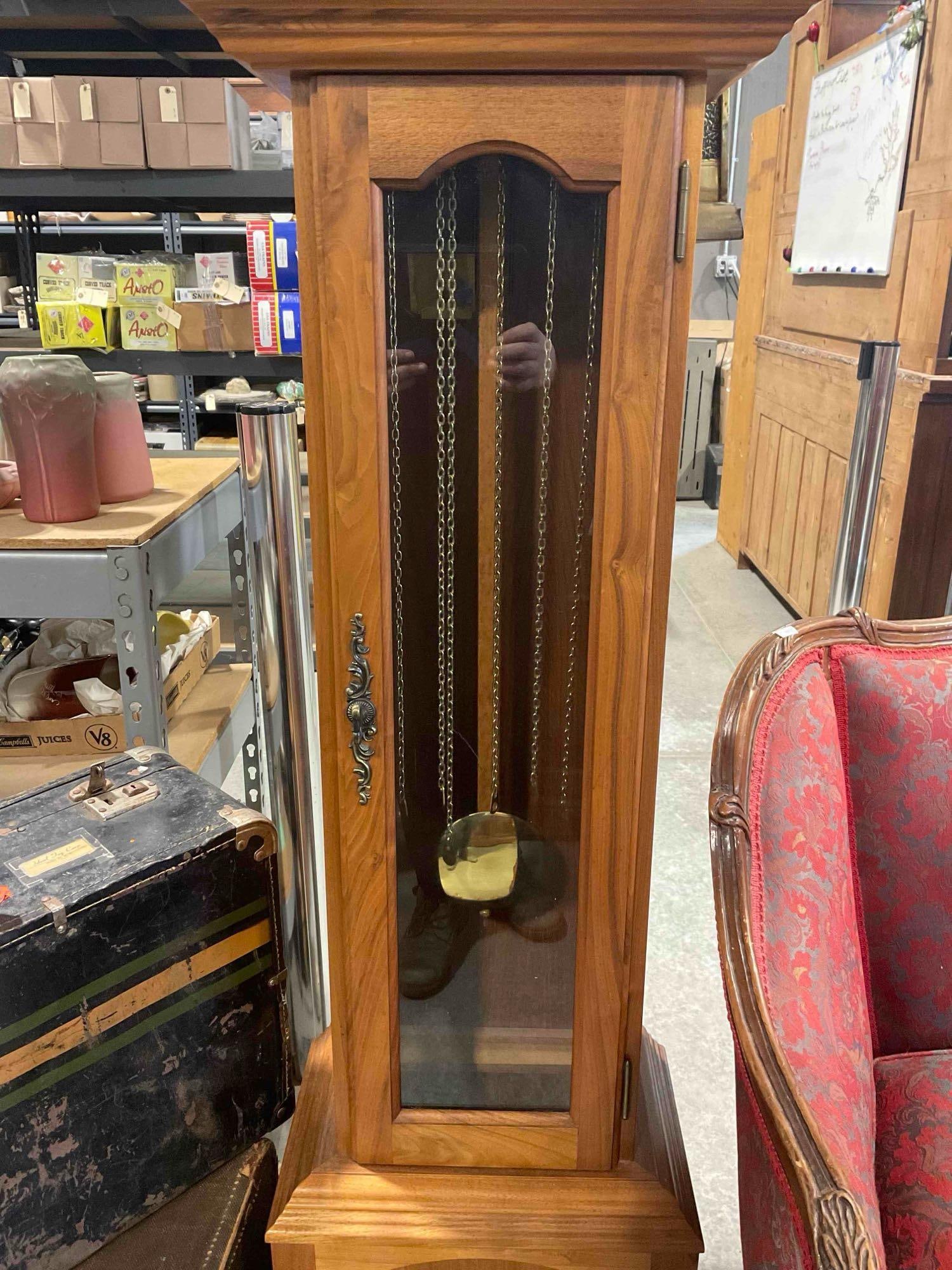 Vintage Emperor Clock Co. Grandfather Clock Model 120 w/ Weights. Excellent Condition. - 3