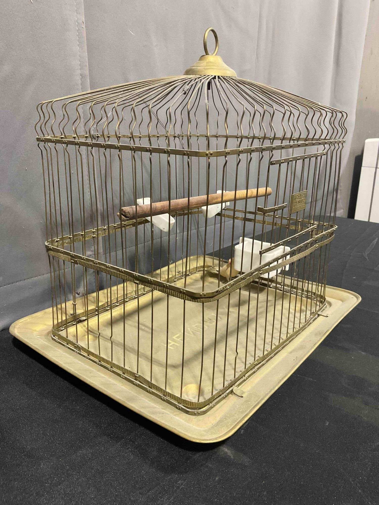 Antique Hendryx Brass Metal Wire Bird Cage. Very Good Condition. See pics. - 3