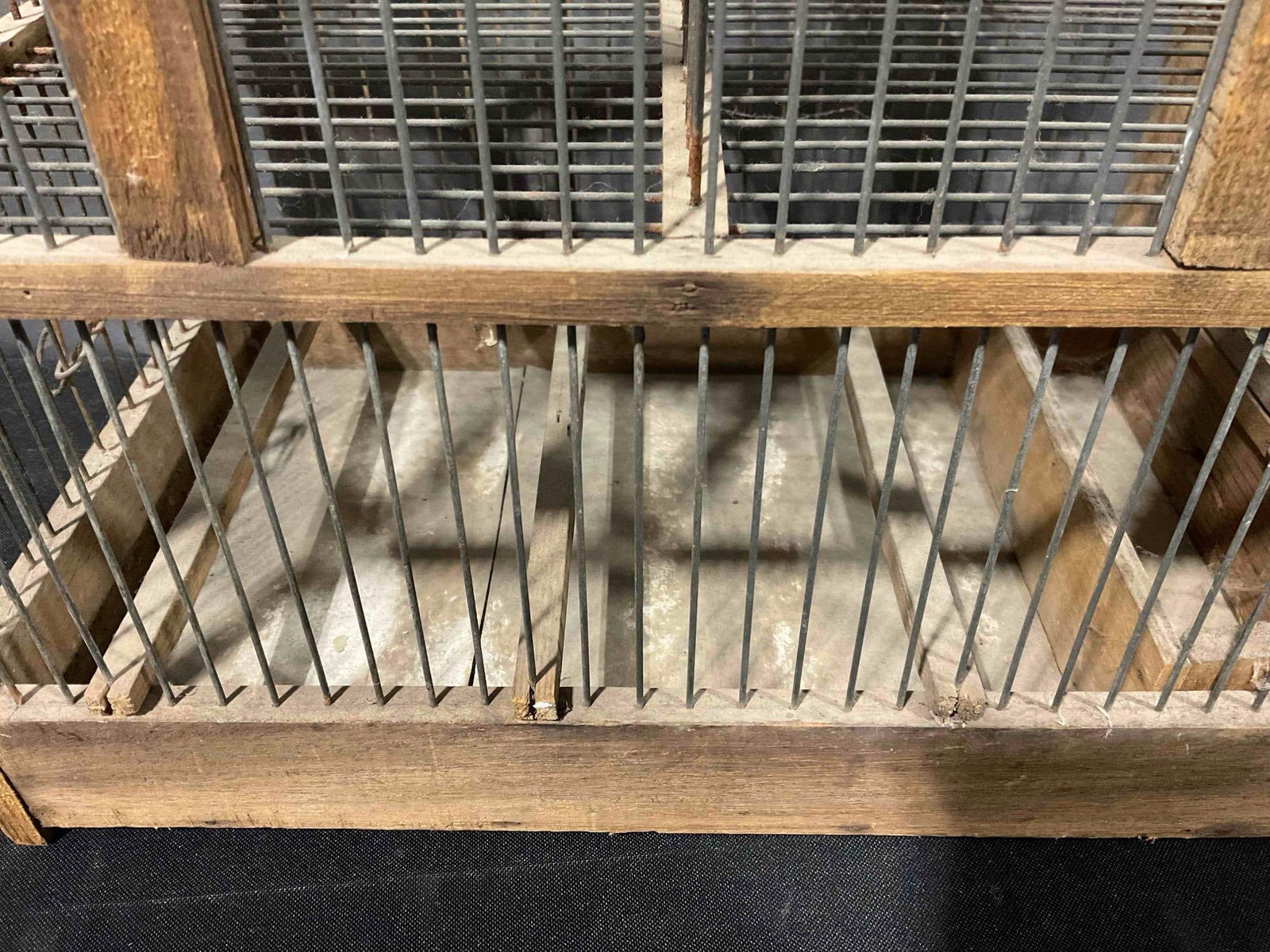 Vintage Metal Wire & Wood Bird Cage. Very Good Condition. See pics. - 5