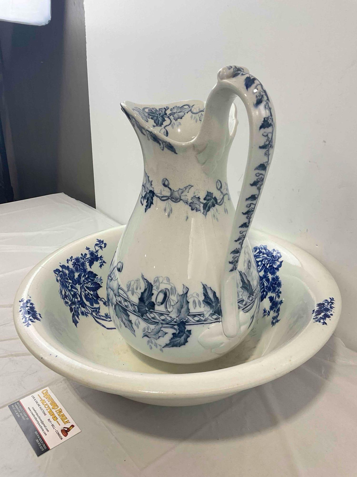 Antique Blue & White Ceramic Bowl & Pitcher, incl. 1x Sarreguemines Poppy. Very Good Condition. - 2