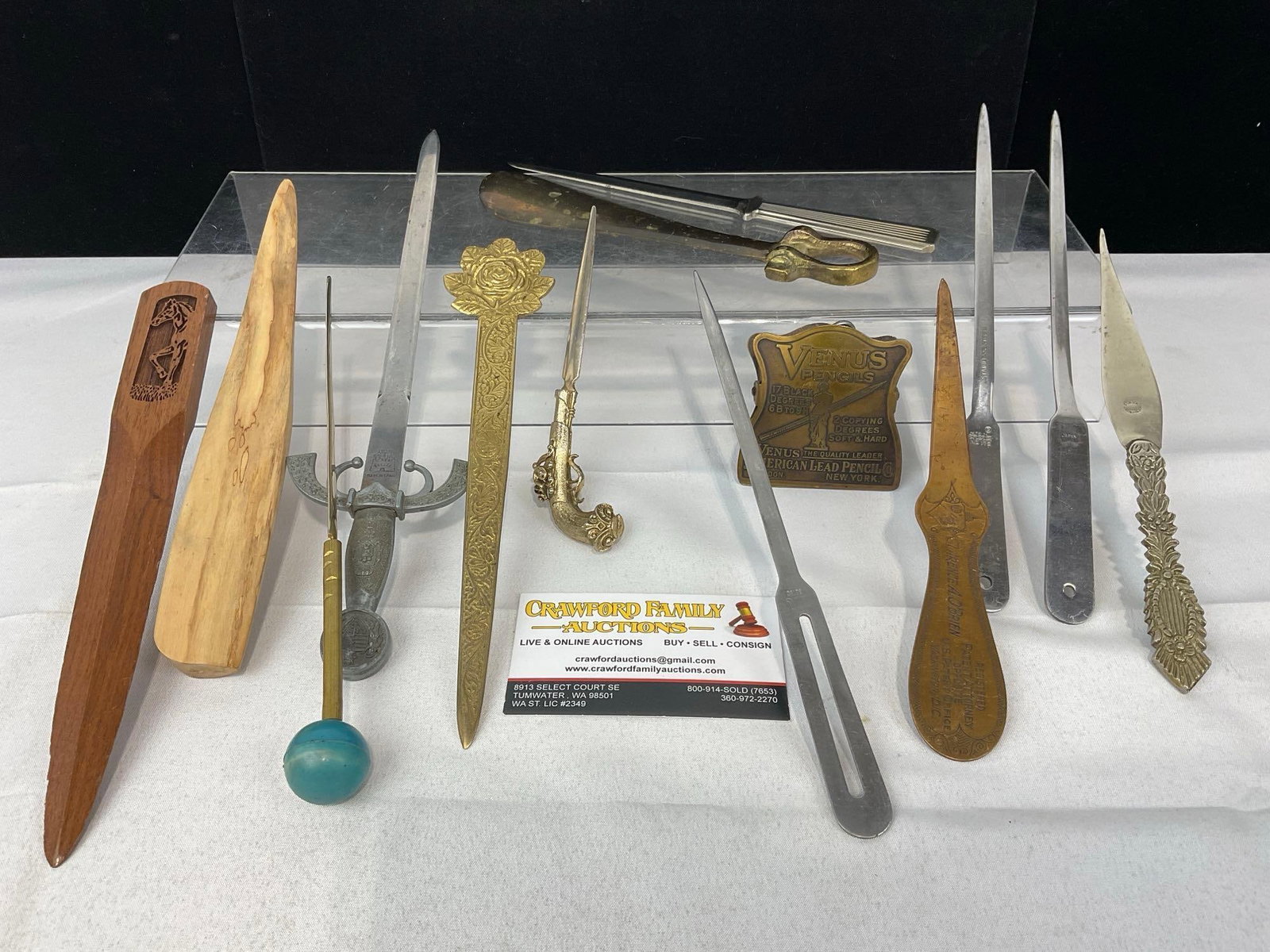 Asst of 12 Letter Openers, Venus Pencils Clip & Shoe Horn, Cast Metal, Patent Attorney Ad & more: Appears to be in good shape. The pieces together measures approx 4h x 11w x 4d inches. See pics. E-5360 