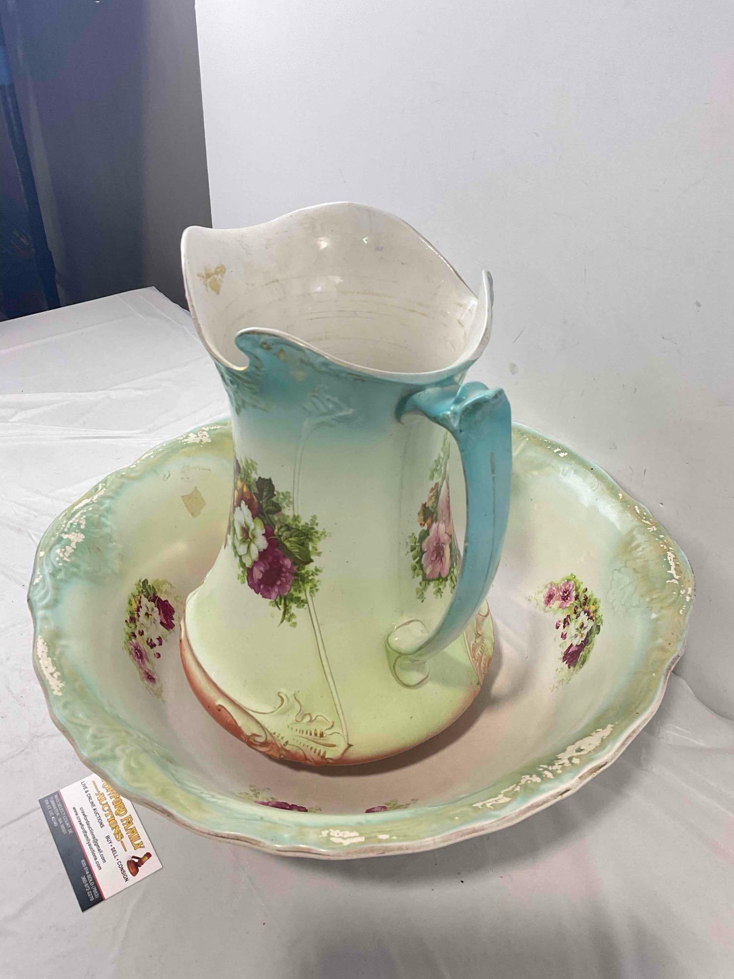 Antique Beautiful Mint Green & Floral Ceramic Pitcher & Bowl. Very Good Condition. See pics. - 8