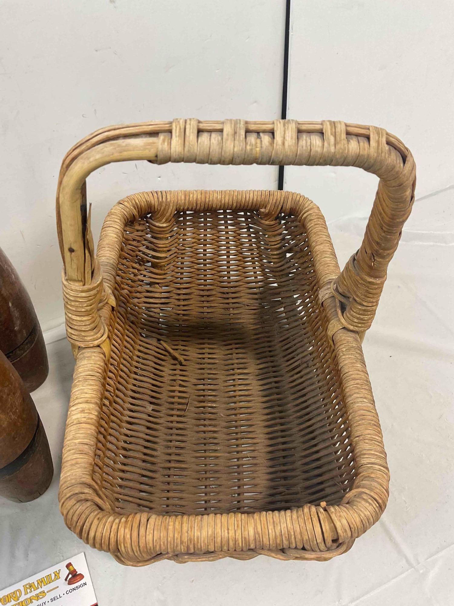 6 pcs Antique Wooden Juggling Clubs & 1 pc Antique Woven Basket. Very Good Condition. - 6