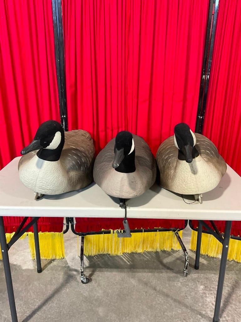 3x Goose Decoy Floats with Faux Down Felt Necks. Inc Greenhead Gear & Higdon Brands - 2