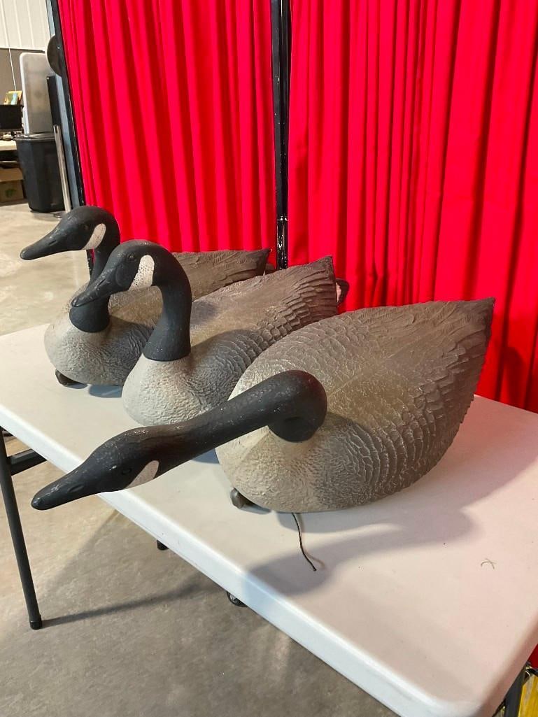 3x G & H brand Goose Decoy Floats with 3x Different Poses. Fair Condition.: Approximately 32" x 22" x 17" when altogether. Items are in Fair condition only slightly from previous use. V-5600 *Oversized shipping may apply* 