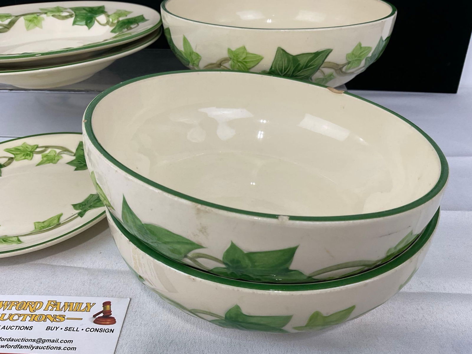 6 pcs Franciscan Ivy Pattern China, 2 large bowls + 1 larger, 1 lunch plate, 2 soup bowls - 2