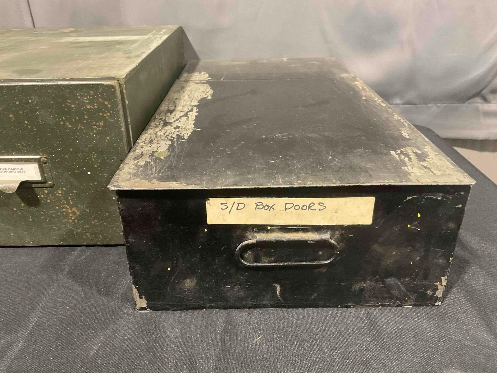 3 pcs Vintage Boxes, incl. 2x Metal & 1x Wood. Good Condition. See pics. - 4