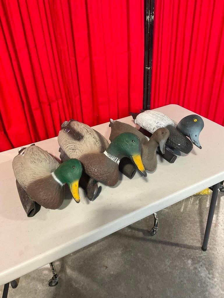 Collection of 4x Floating Duck Decoys in Fair Condition Inc Flambeau Brand - 3