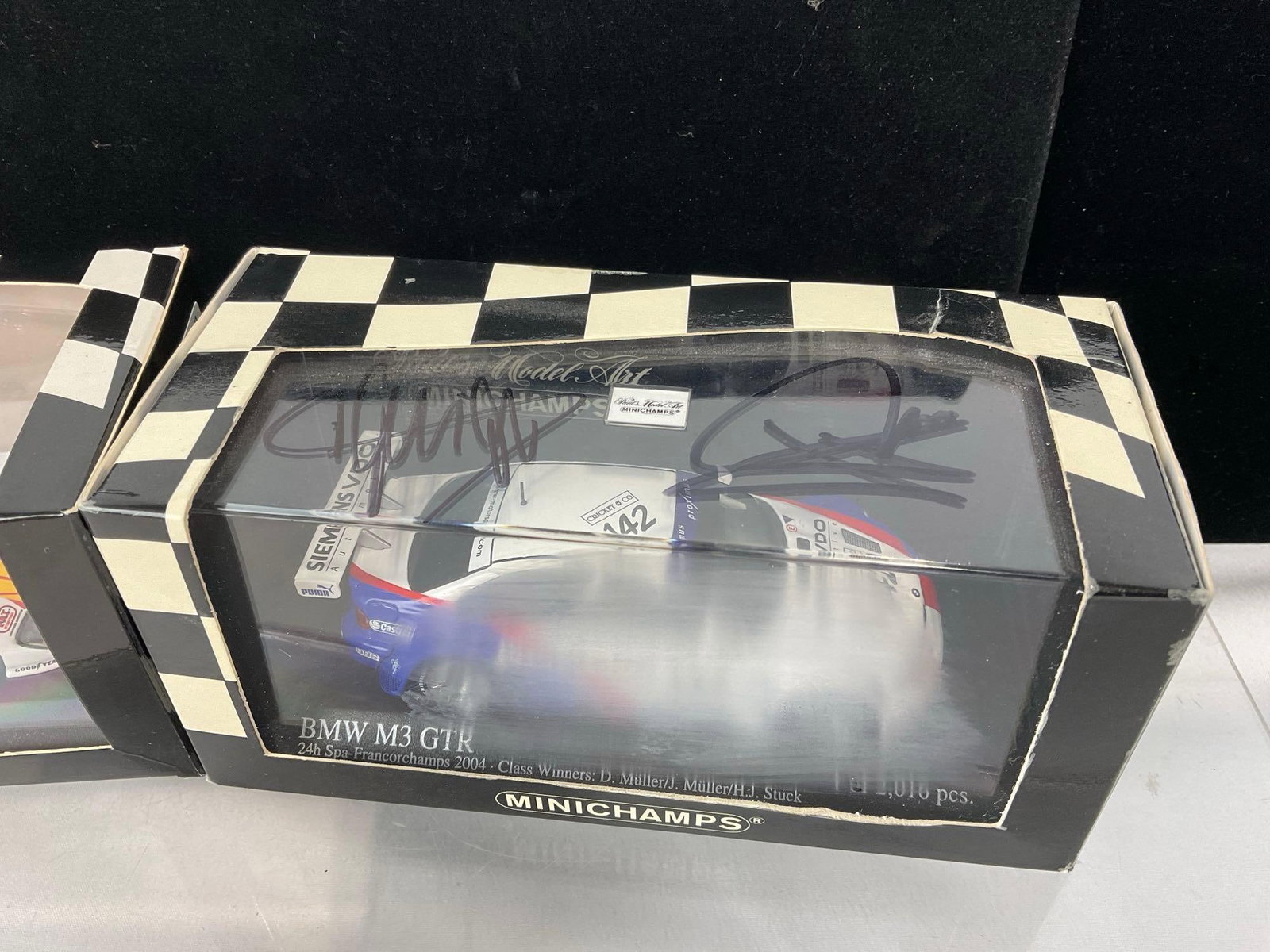 2 Minichamps 1/43 Scale Diecast Cars, 94 Porsche 962 & 2004 BMW M3 GTR, Signed by 2Muller drivers - 3