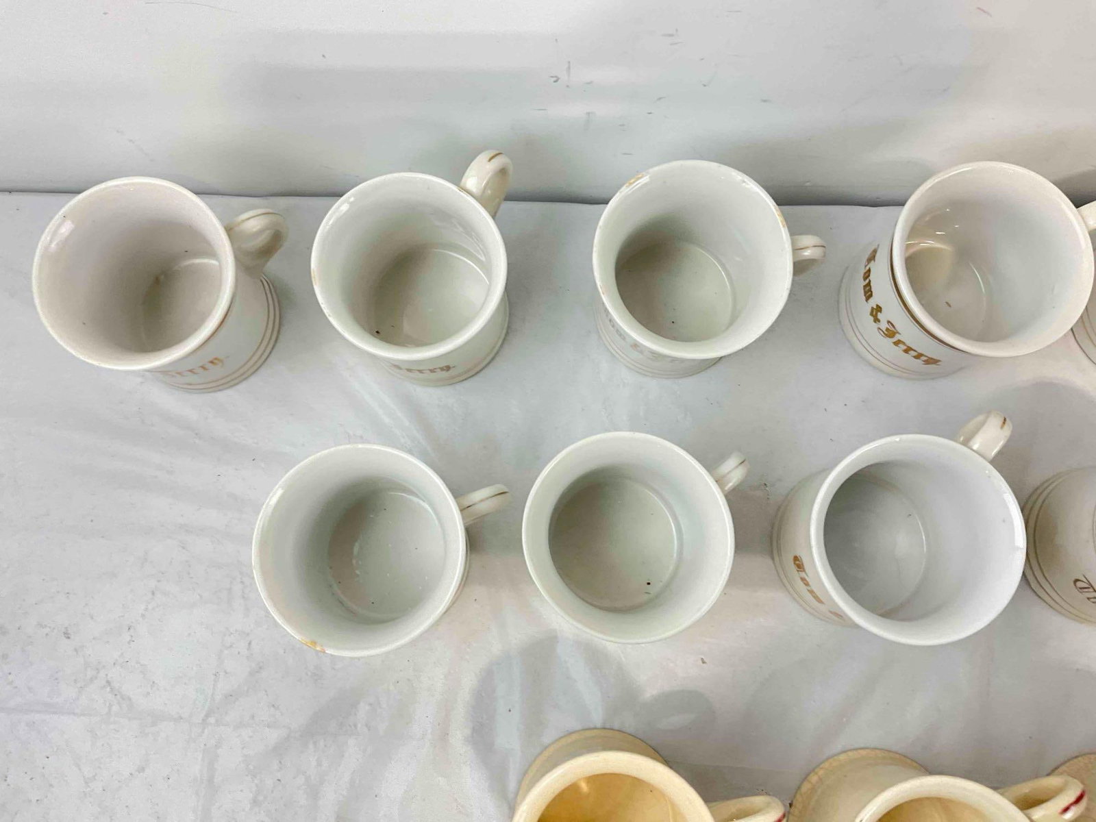 21 pcs Vintage Made in Japan Ceramic Tom & Jerry Cocktail Punch Mugs. Very Good Condition. - 5