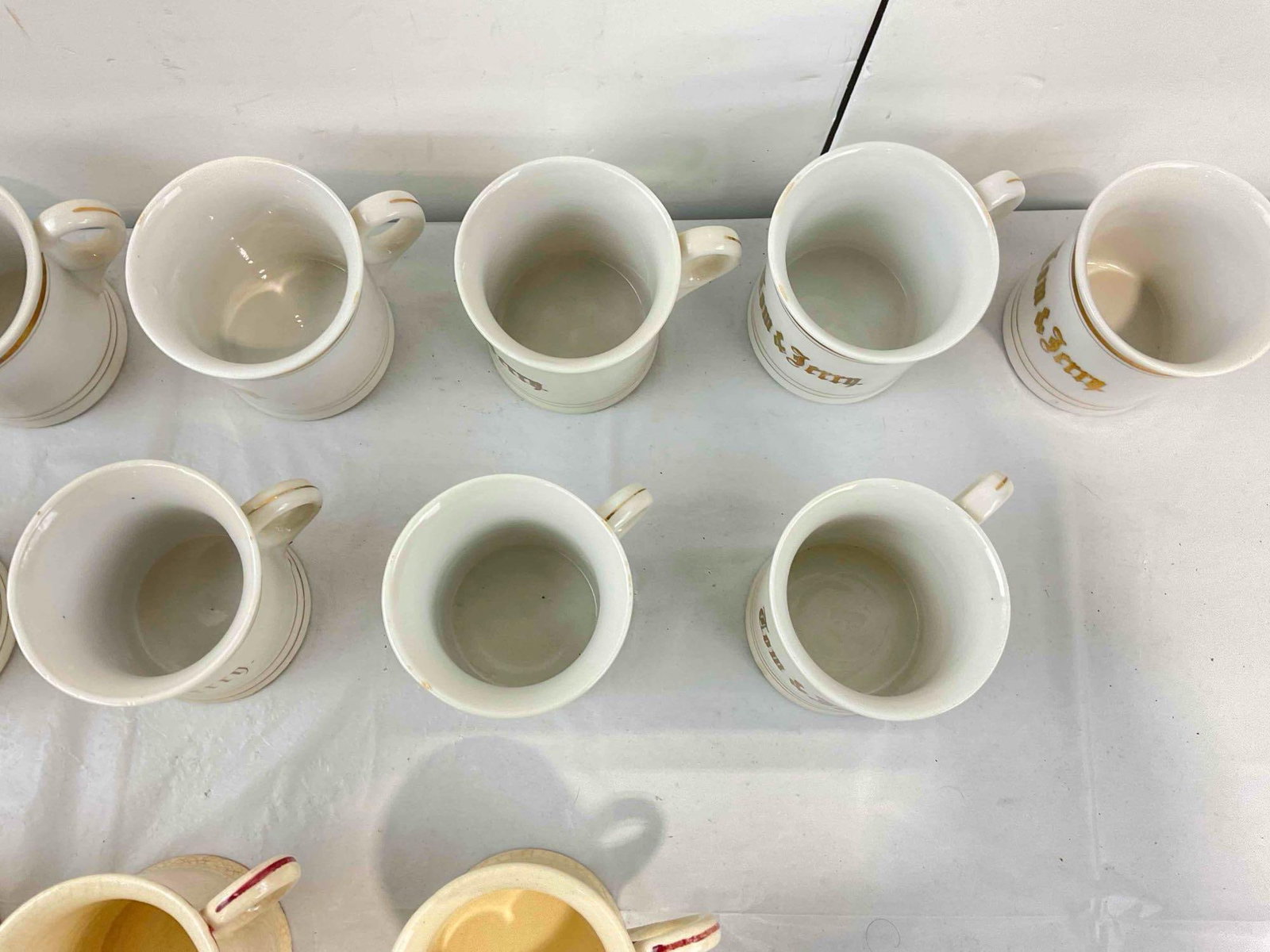 21 pcs Vintage Made in Japan Ceramic Tom & Jerry Cocktail Punch Mugs. Very Good Condition. - 6